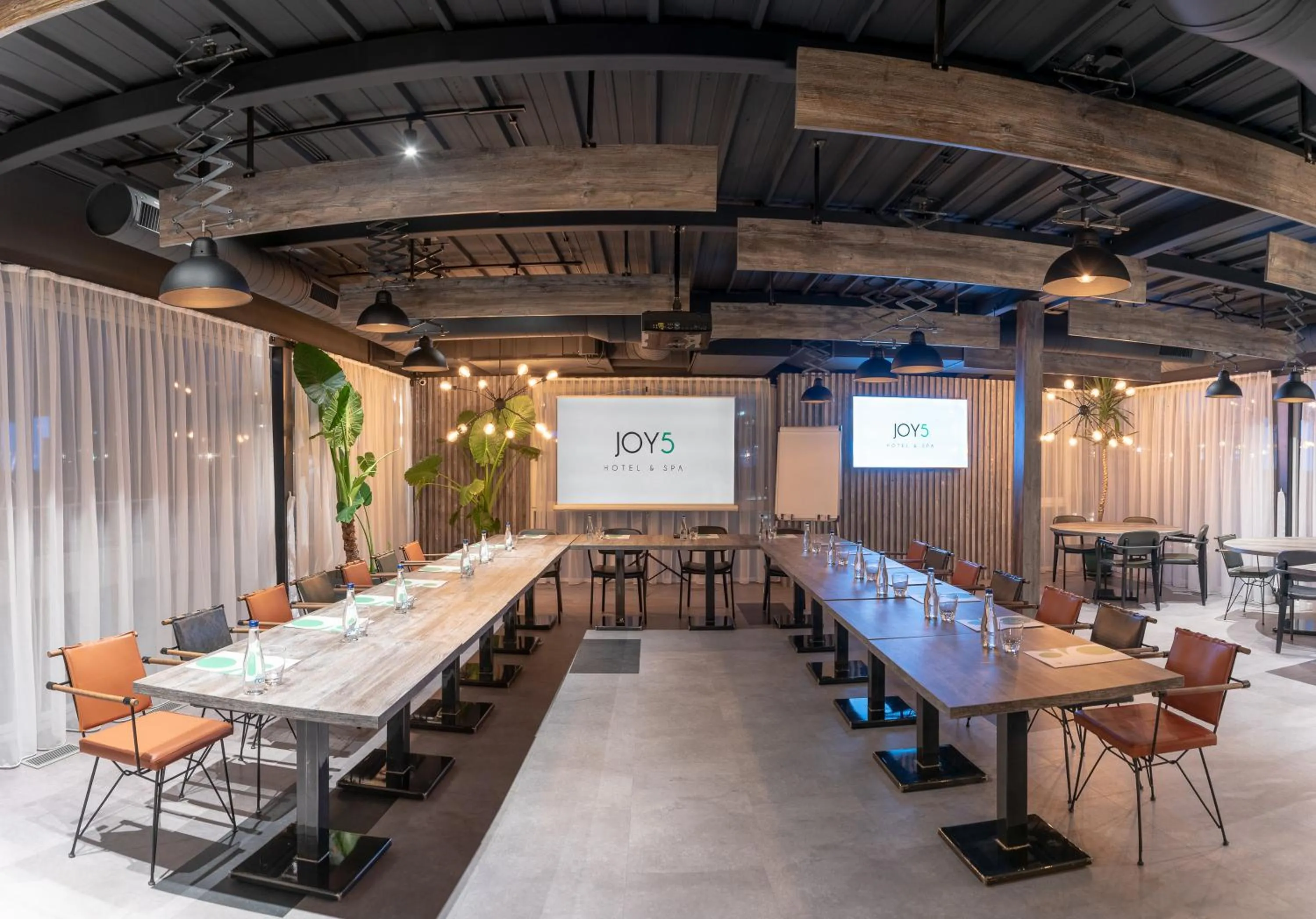 Meeting/conference room in Joy 5 Hotel & SPA