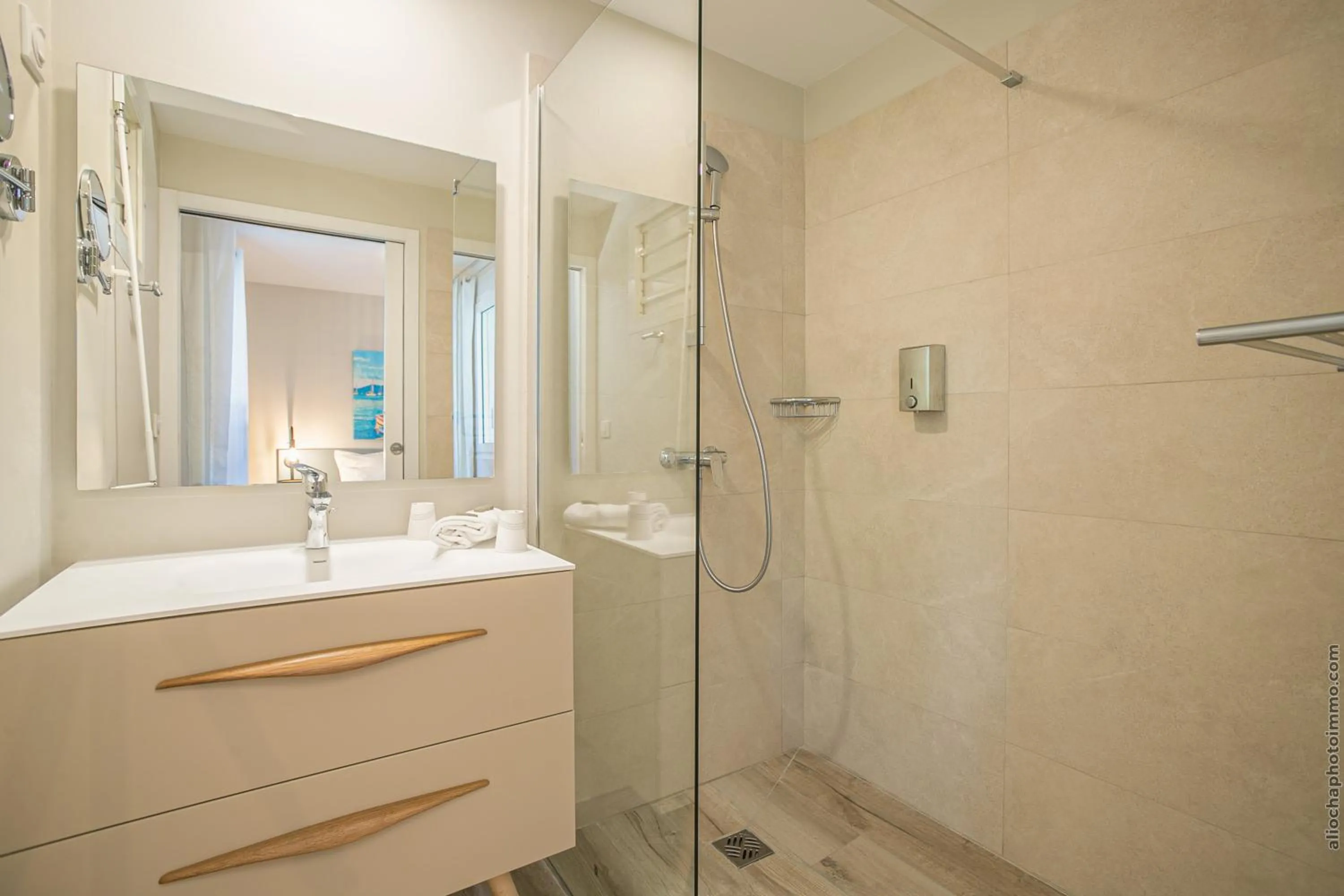 Bathroom in Kaouanne