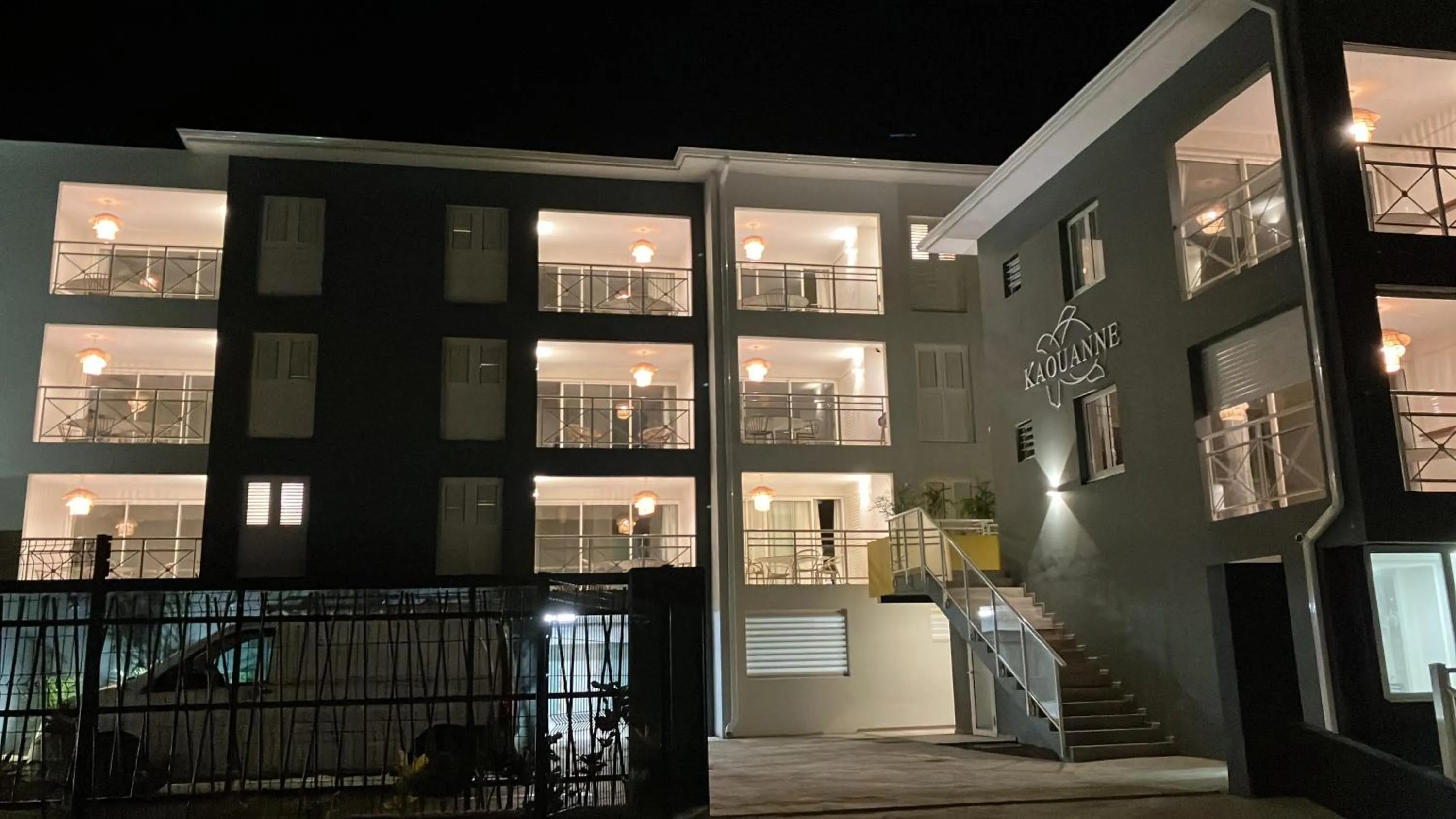 Property building in Kaouanne