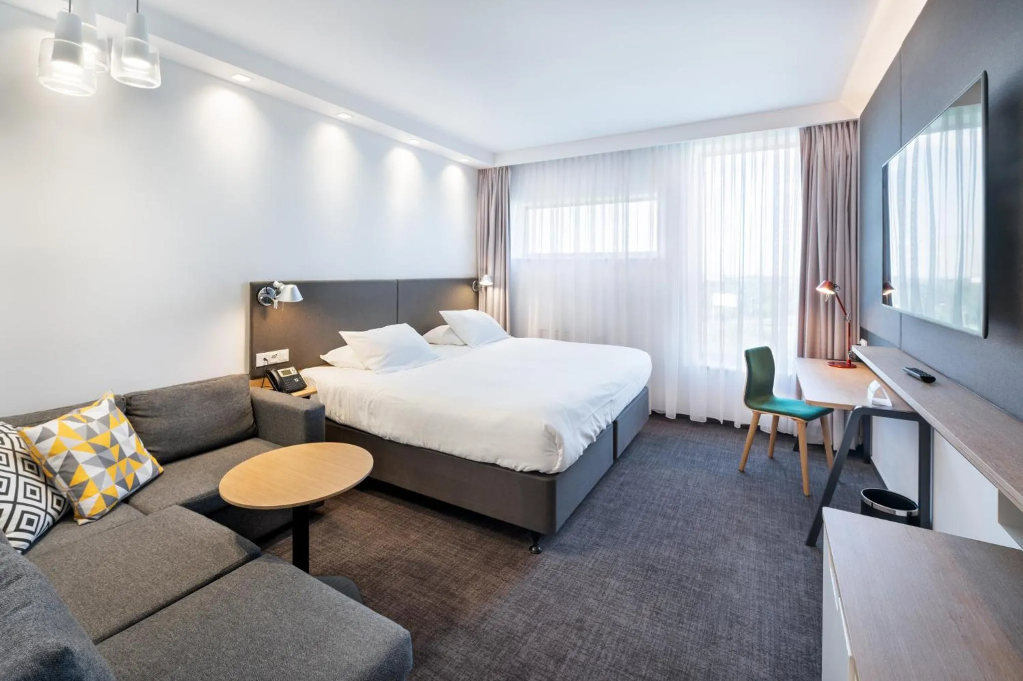 Photo of the whole room, Bed in Holiday Inn Prague Airport by IHG