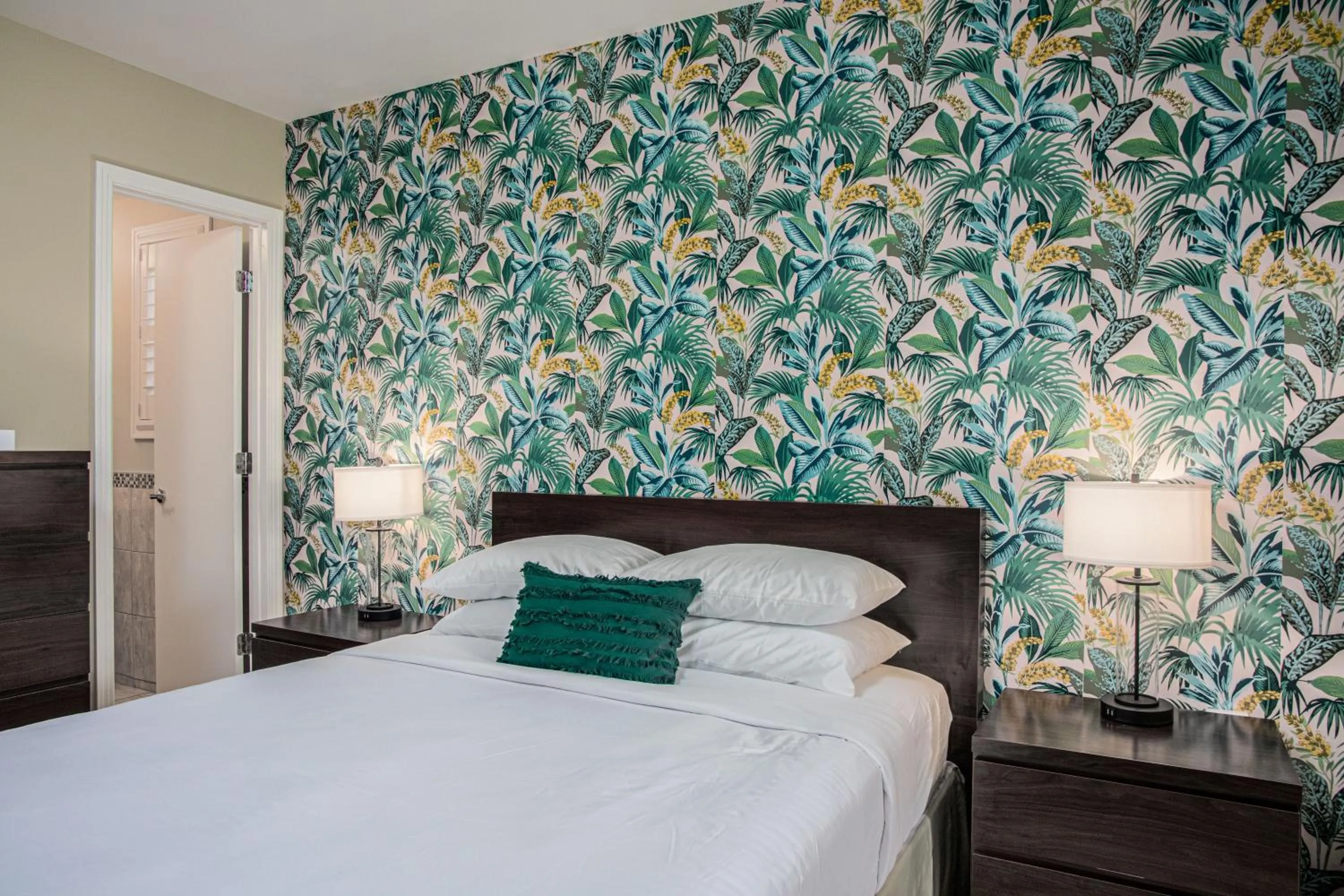 Bedroom, Bed in The Local - St. Augustine