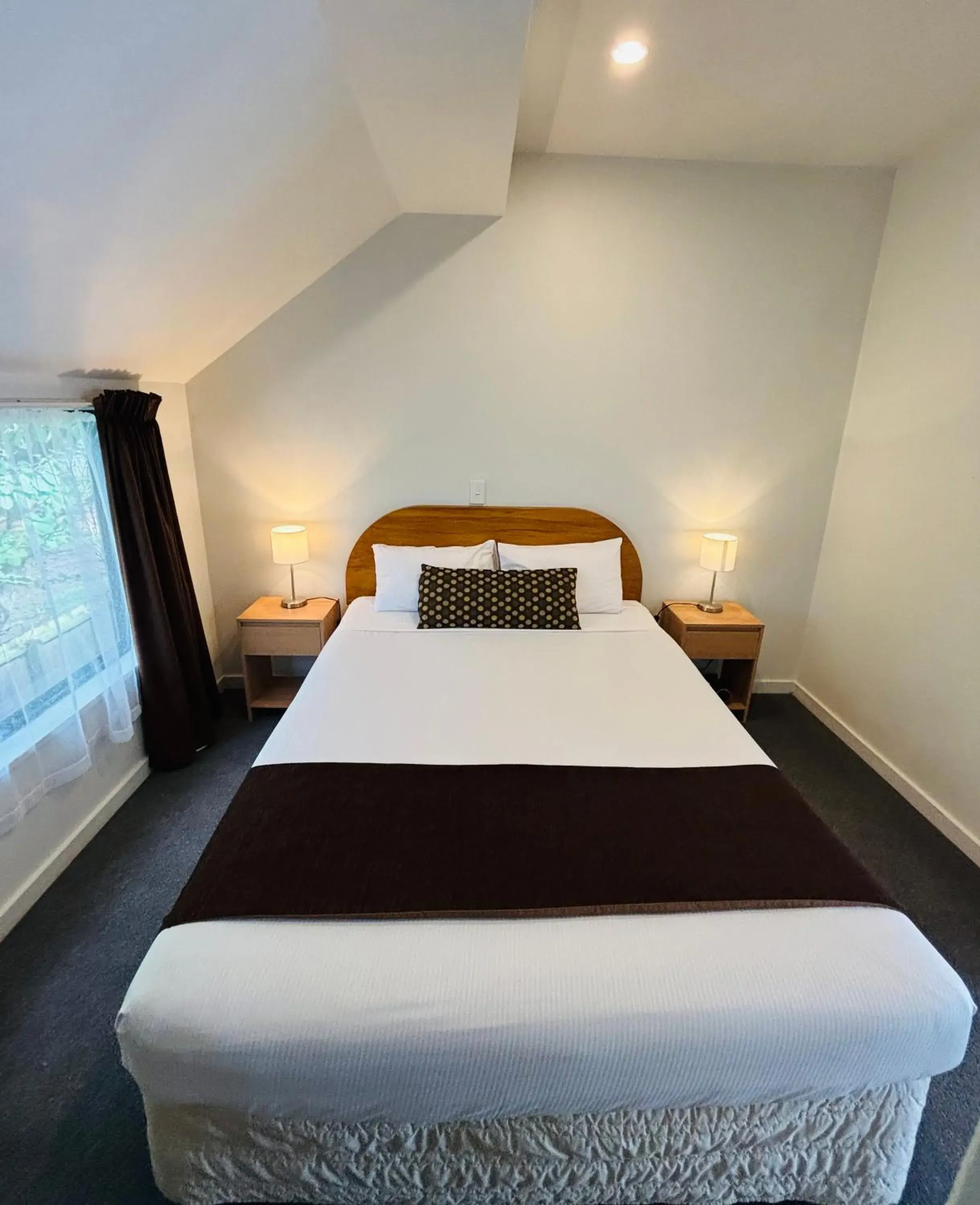 Standard One-Bedroom Apartment in Bush Inn Court Motel Standard One-Bedroom Apartment in Bush Inn Court Motel