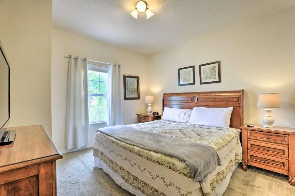 Bed in Marvelous 3 Bd Close To Disney @ Lucaya Resort 107 5364