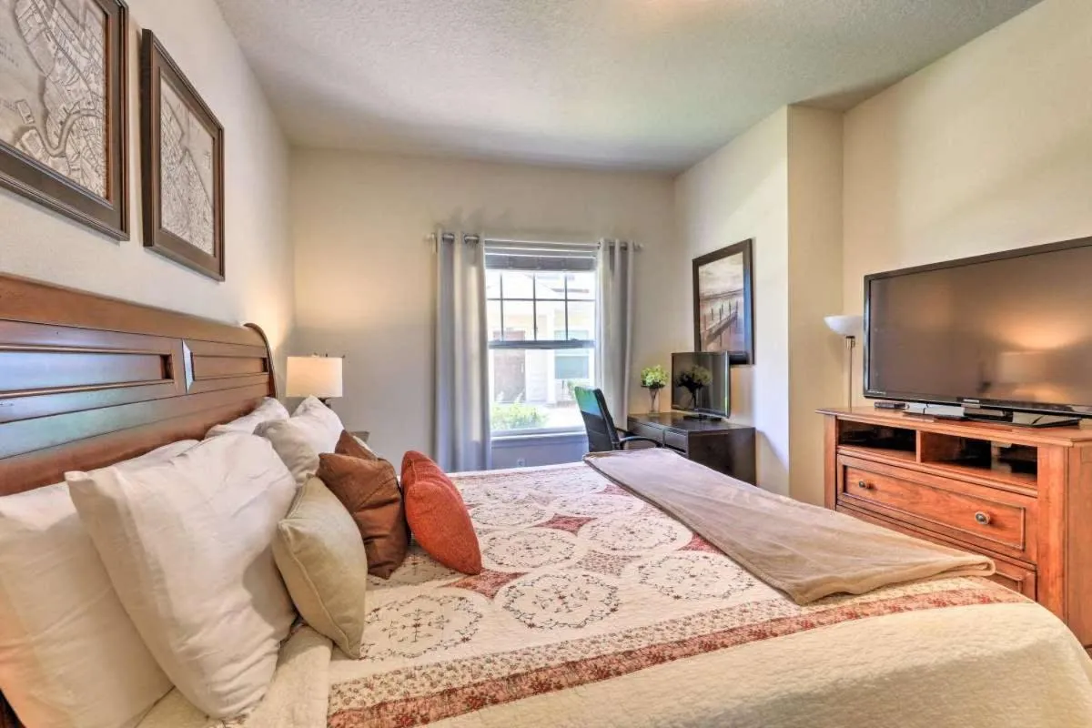 Bed in Marvelous 3 Bd Close To Disney @ Lucaya Resort 107 5364