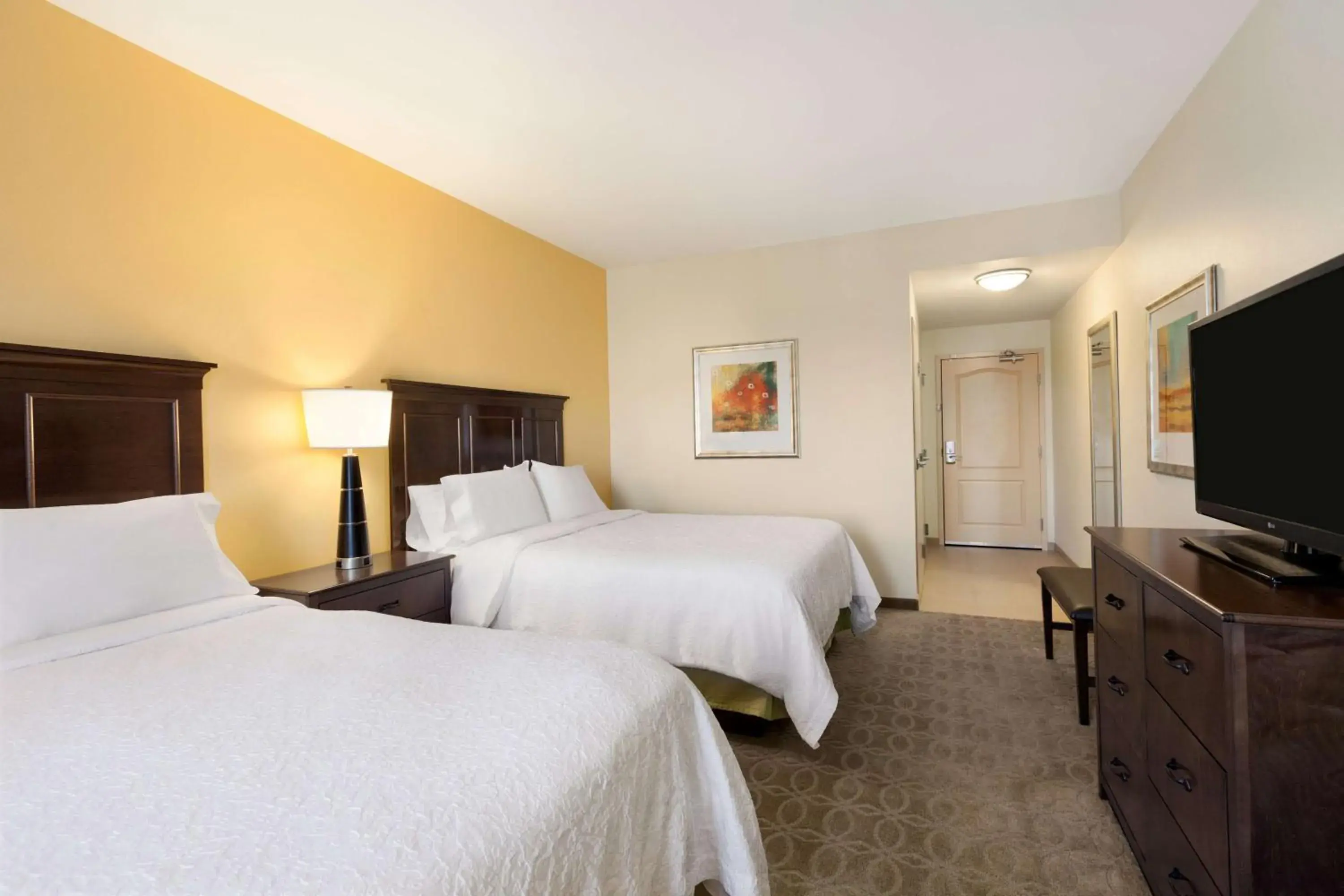 Queen Room with Two Queen Beds - Hearing Access/Non-Smoking in Hampton Inn & Suites San Bernardino Queen Room with Two Queen Beds - Hearing Access/Non-Smoking in Hampton Inn & Suites San Bernardino