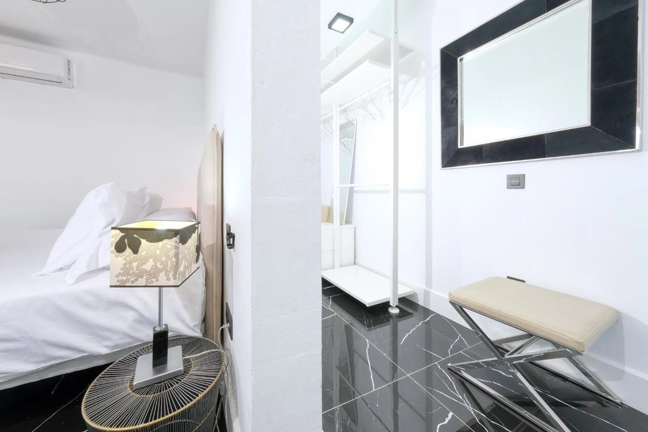 Bed in Casa Serena 10 Boutique- Adults Only-Breakfast Included