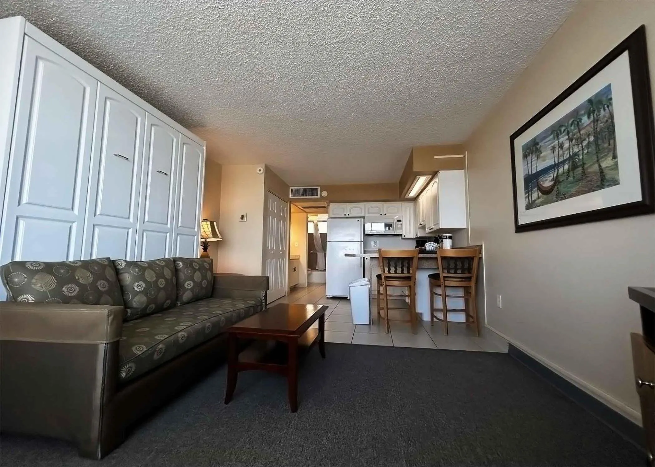 Kitchen or kitchenette in Outrigger Beach Club Resort