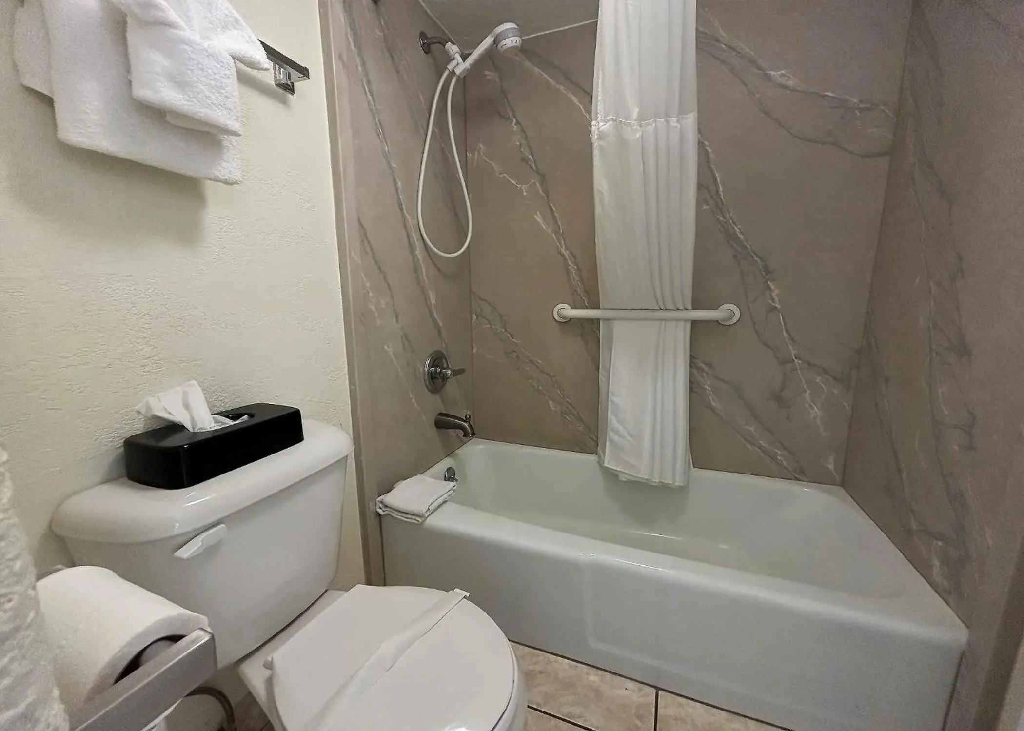 Shower in Outrigger Beach Club Resort