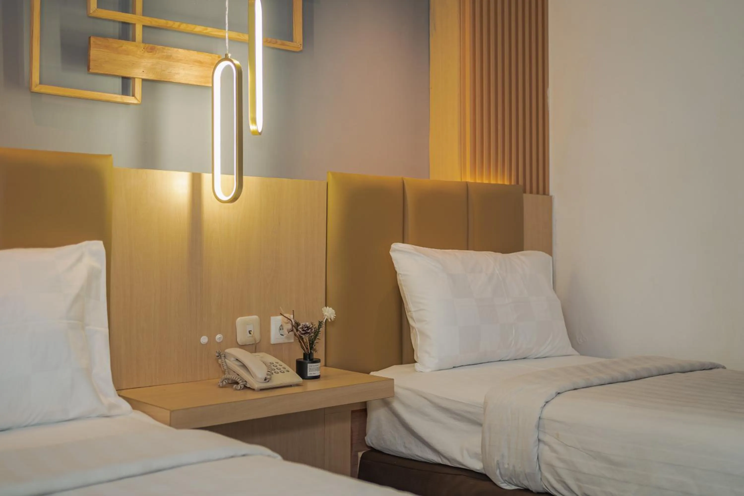 Bedroom, Bed in Best Hotel Kedungsari