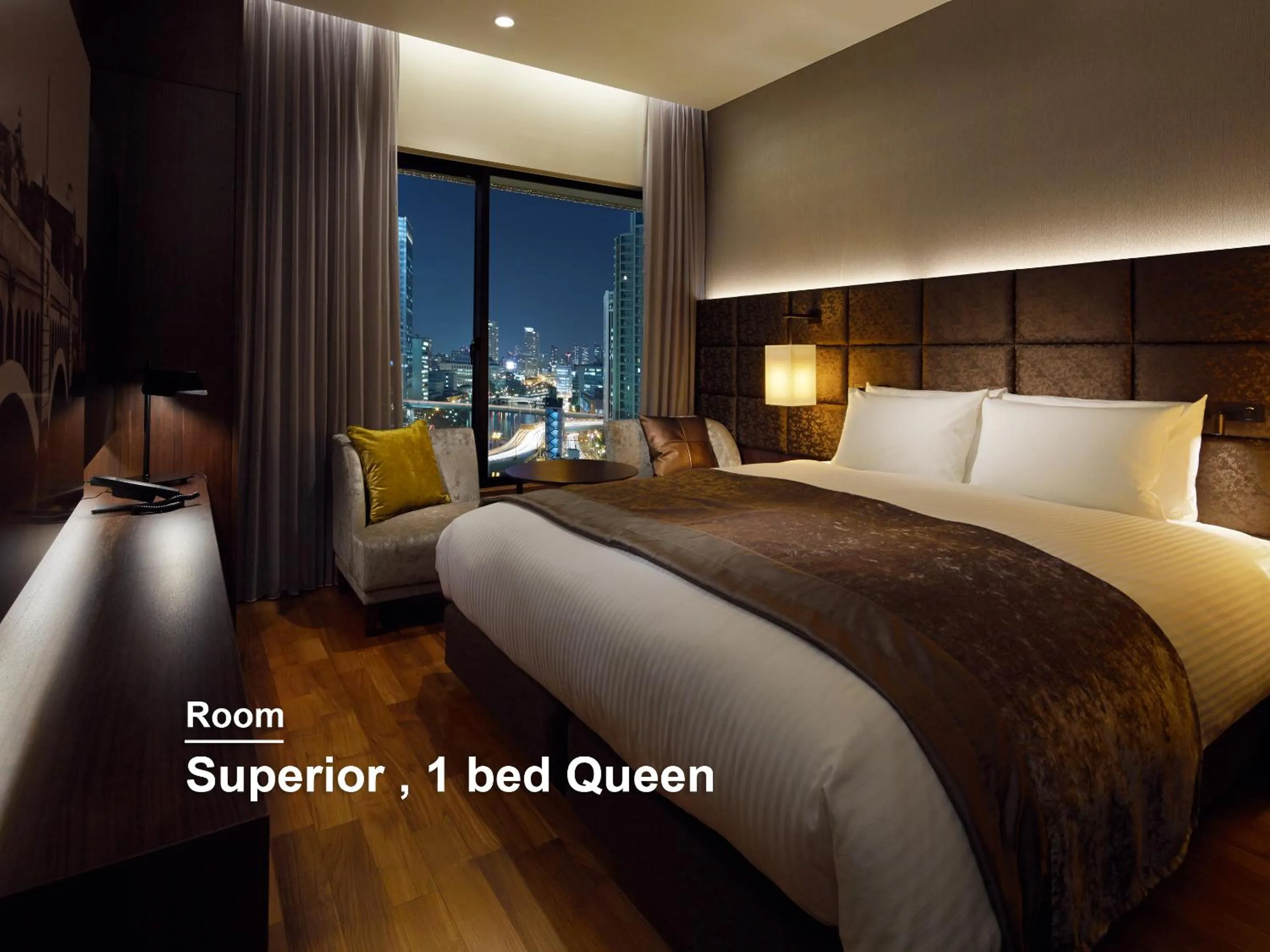 Photo of the whole room, Bed in Mitsui Garden Hotel Osaka Premier