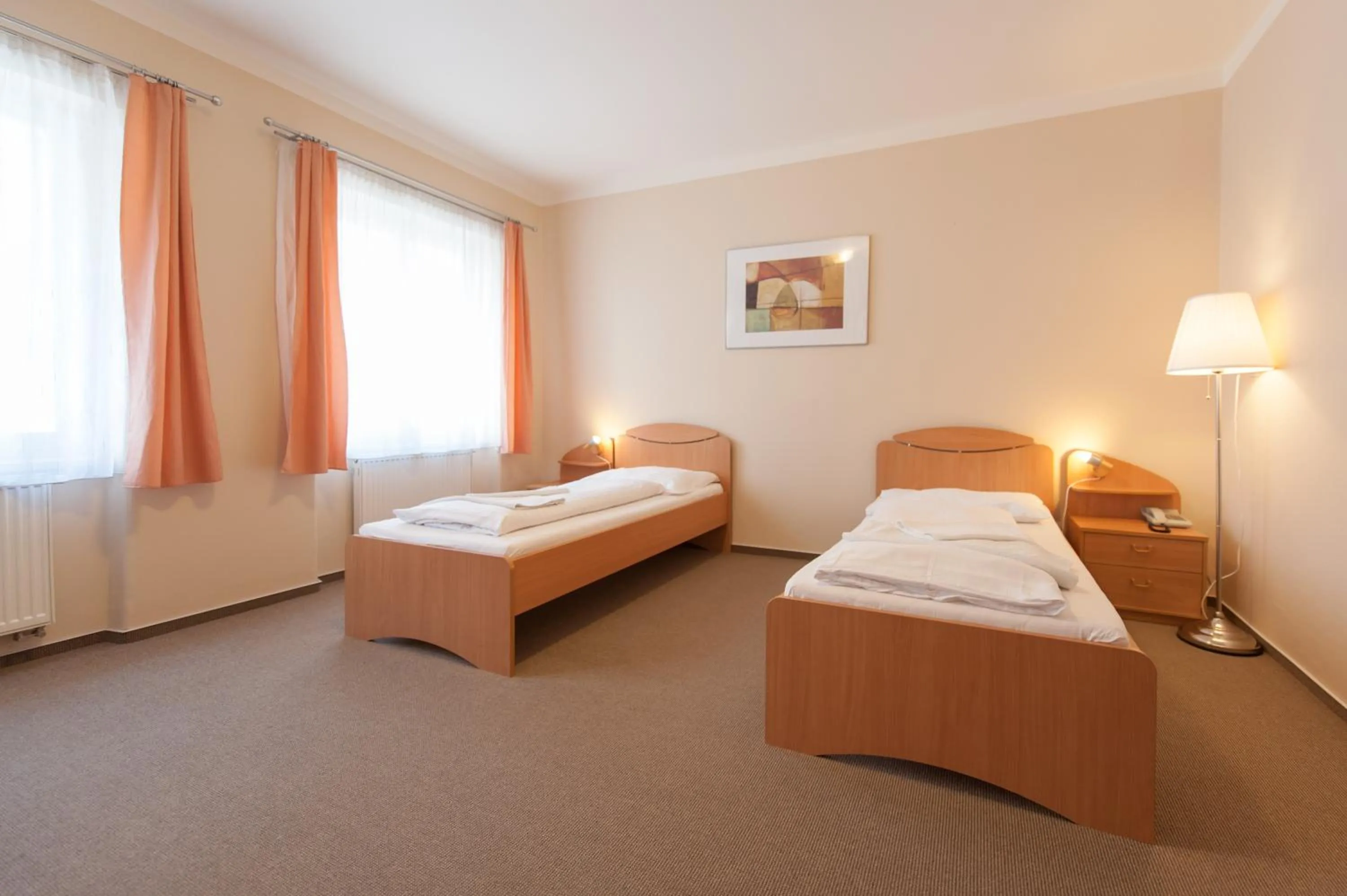 Bedroom in Hotel v Centru