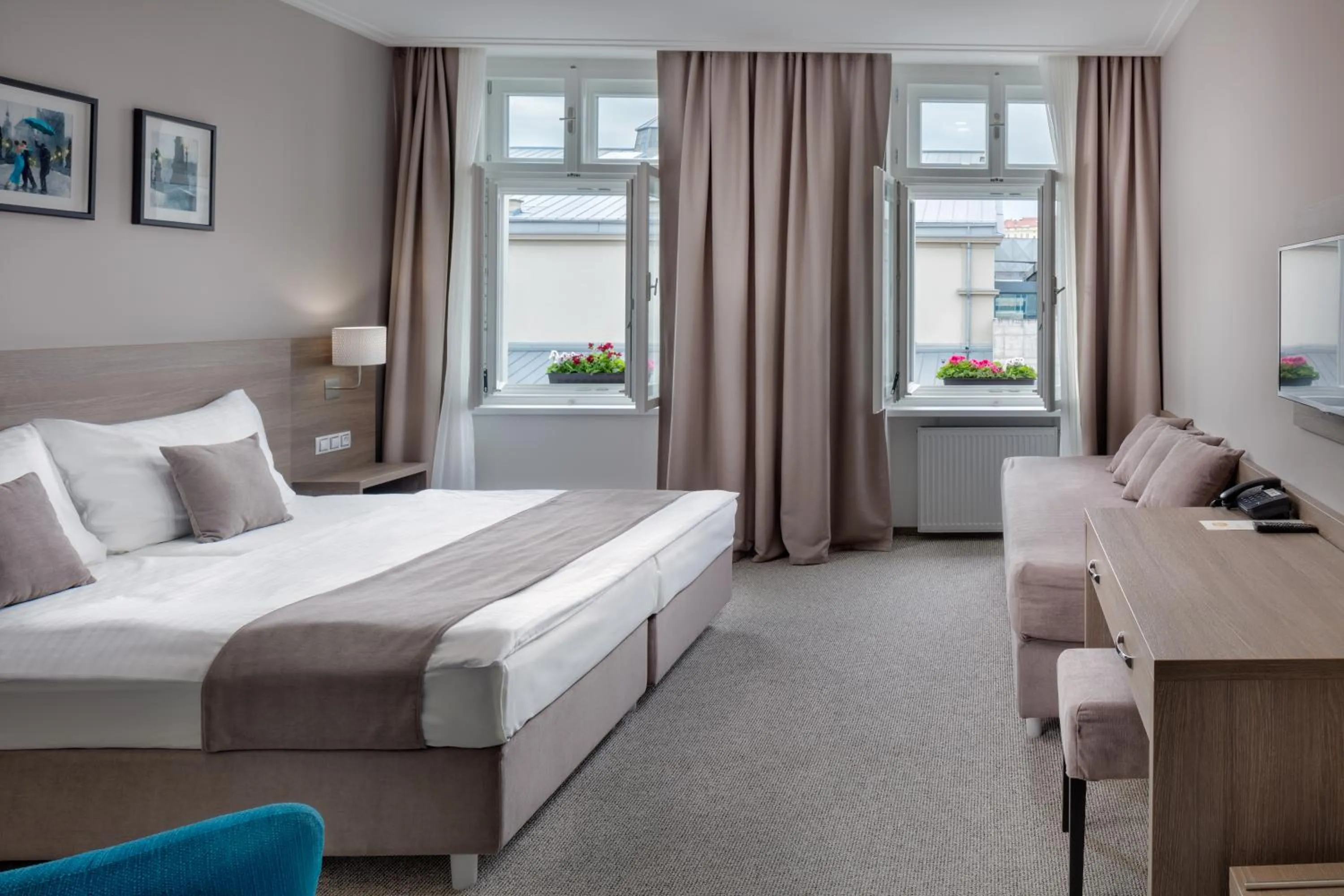 Photo of the whole room, Bed in Hotel Florenc