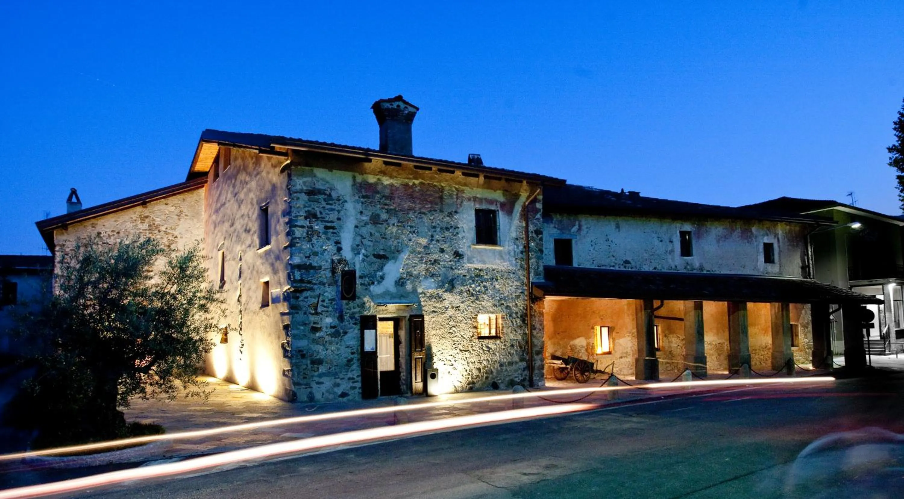 Facade/entrance in Locanda Osteria Marascia