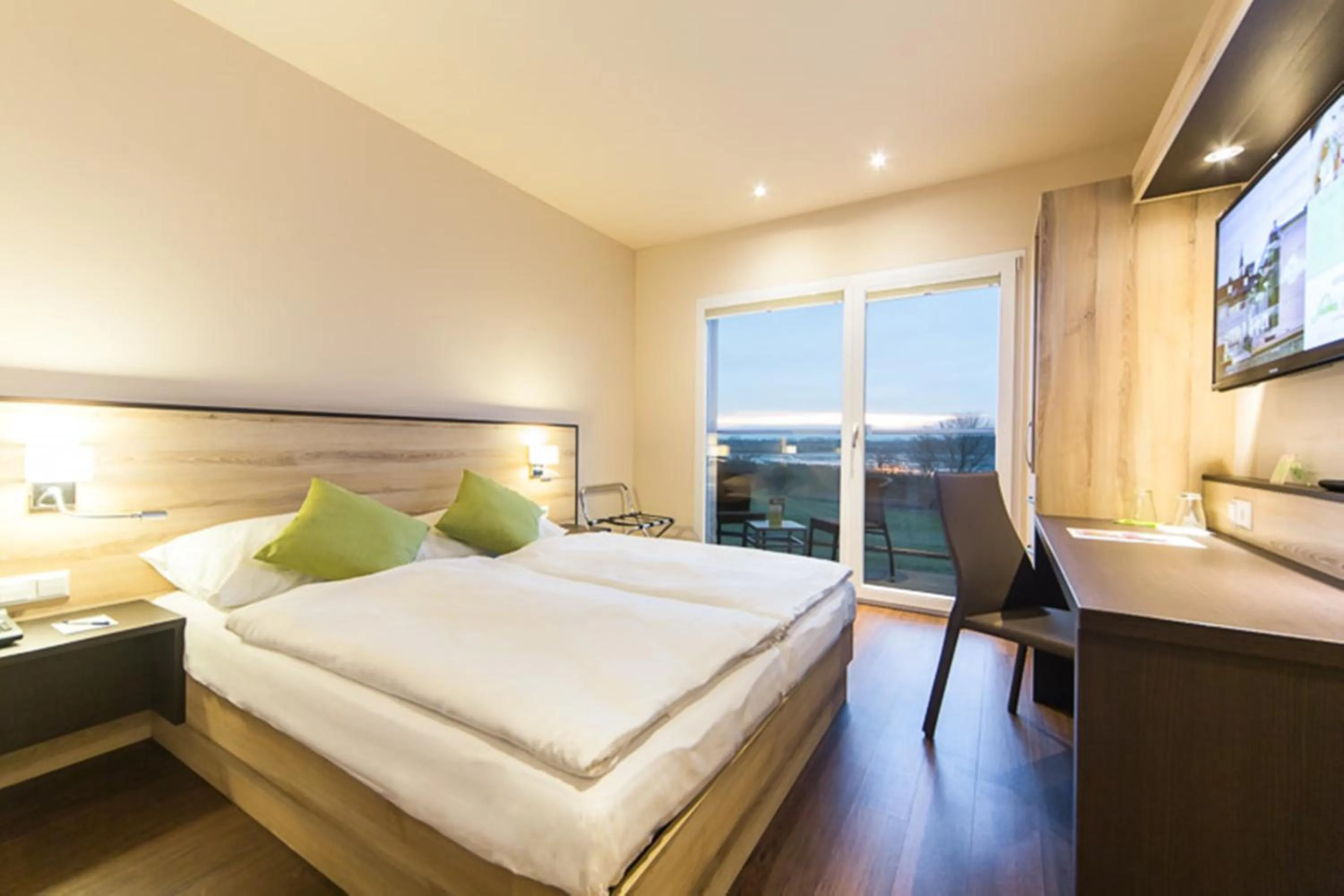 Photo of the whole room, Bed in Motel Verde