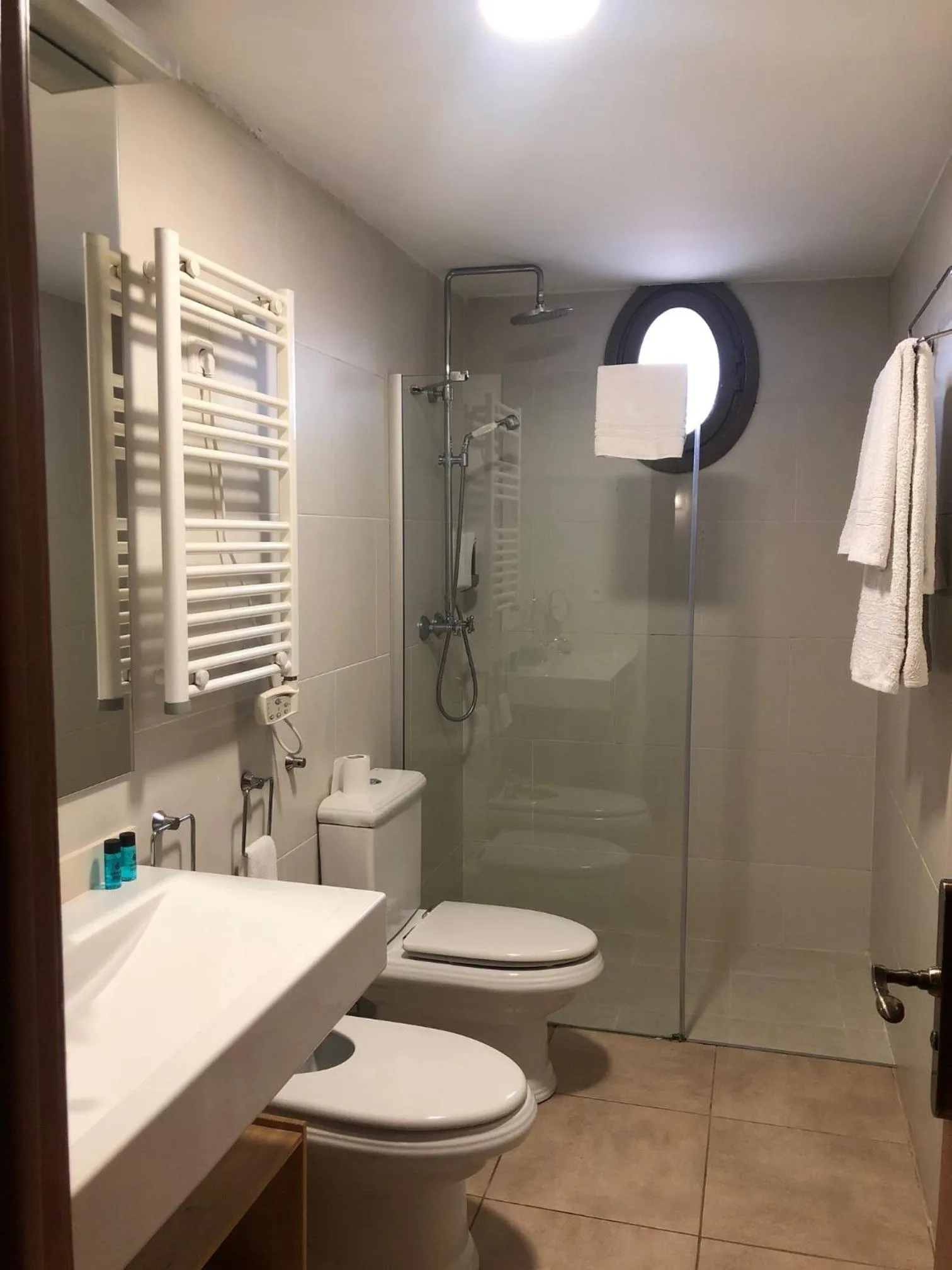 Bathroom in Llar de Capitans