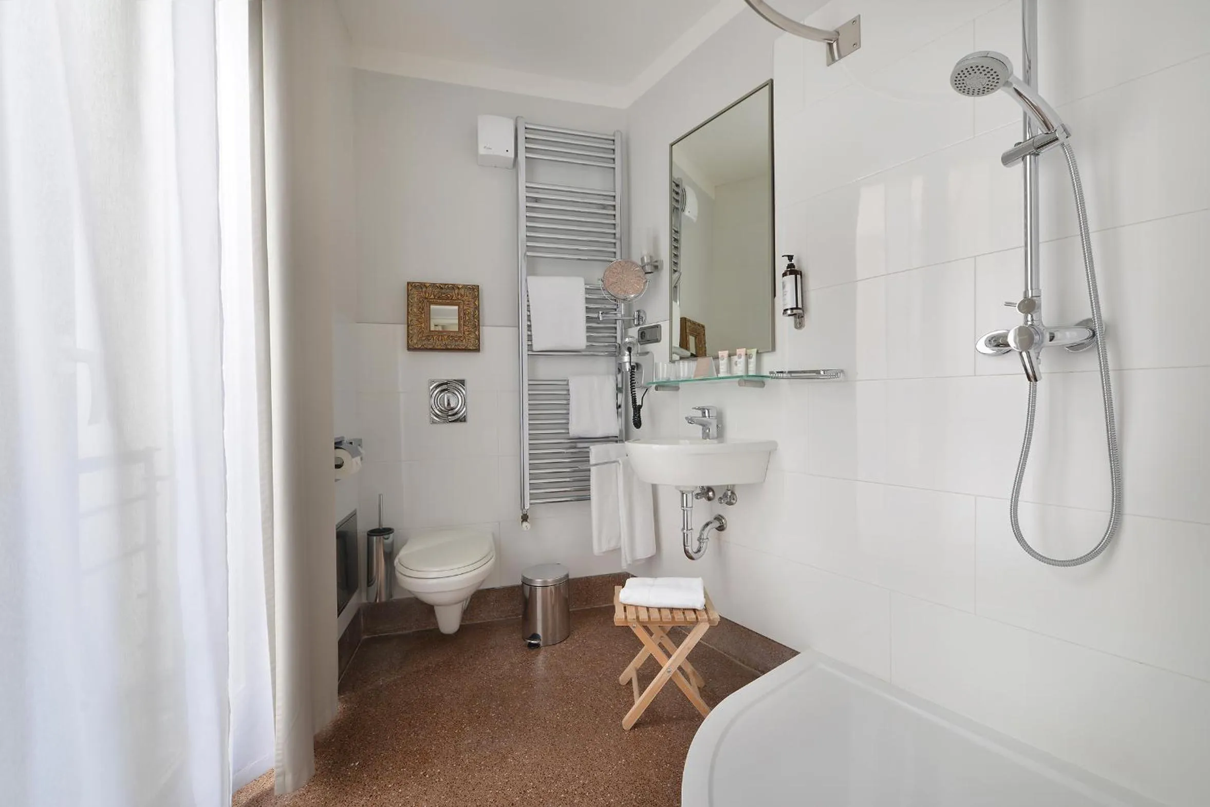 Bathroom in Design Hotel Neruda