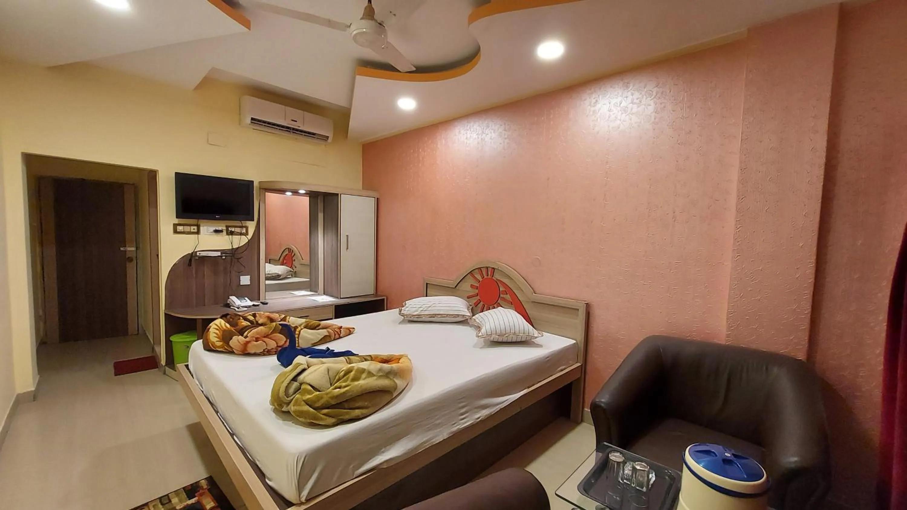 TV and multimedia, Bed in Hotel Sea Coast