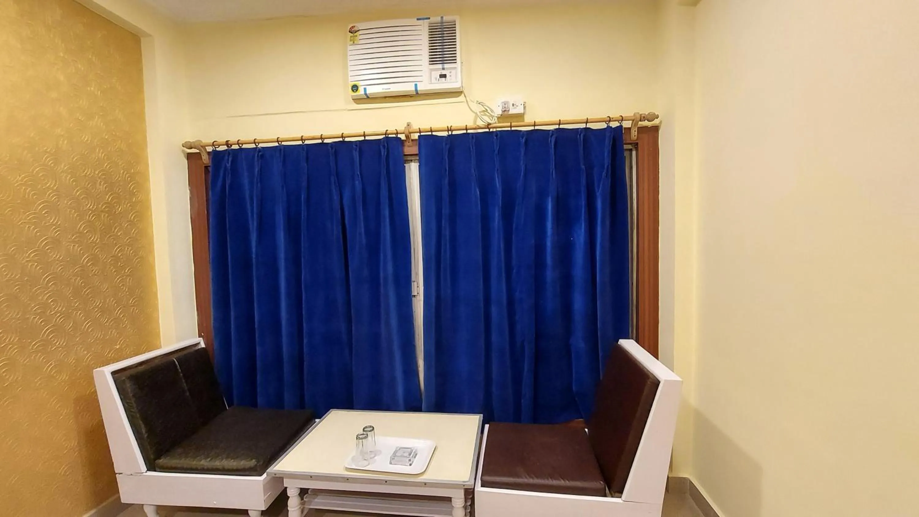 TV and multimedia in Hotel Sea Coast