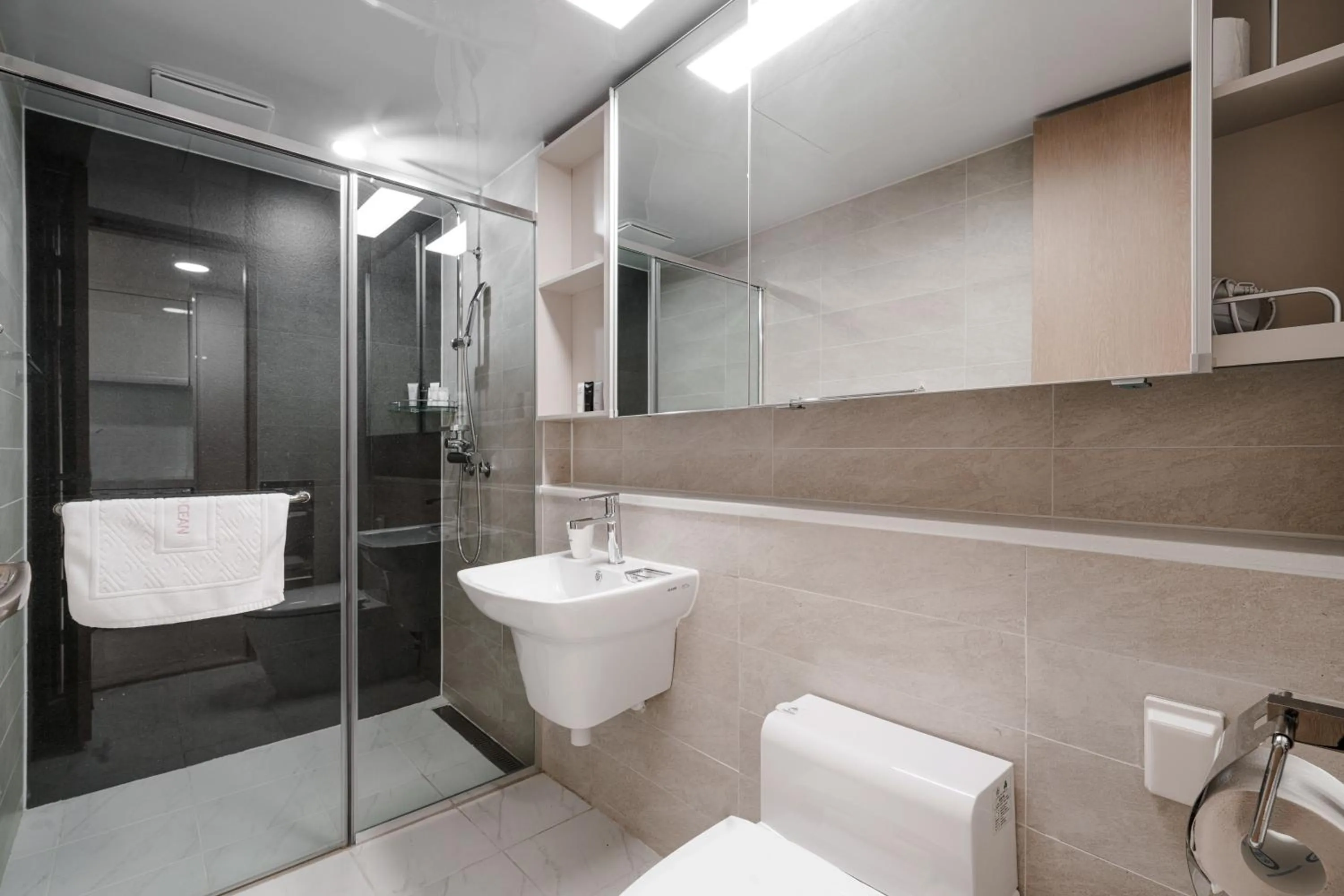 Bathroom in Blue Ocean Residence Hotel