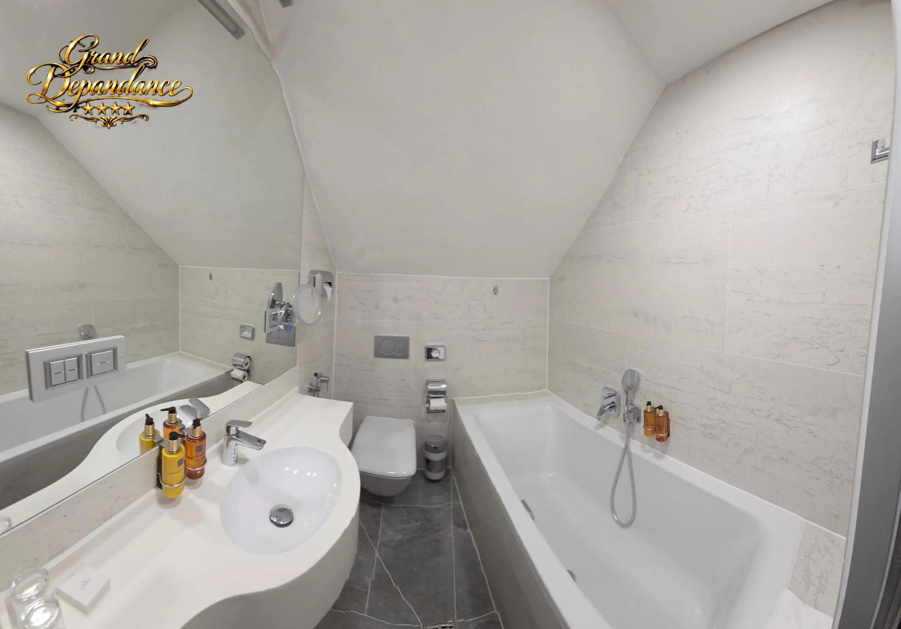 Toilet in Hotel Grand