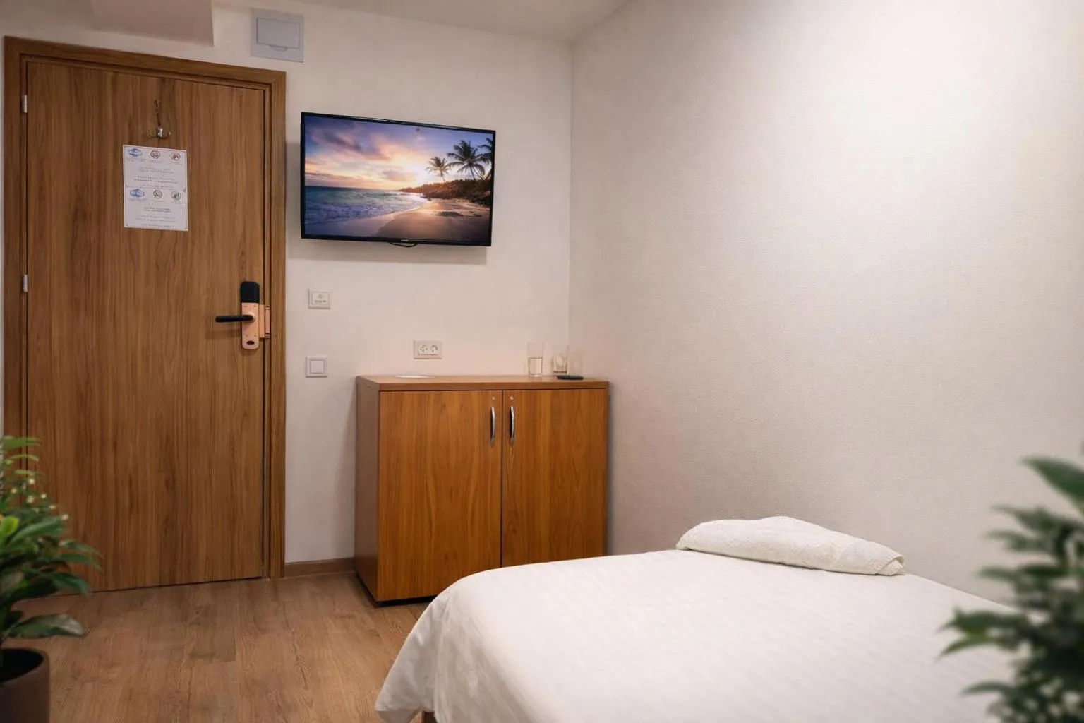 Photo of the whole room, Bed in Monte Carlo Palace Rooms