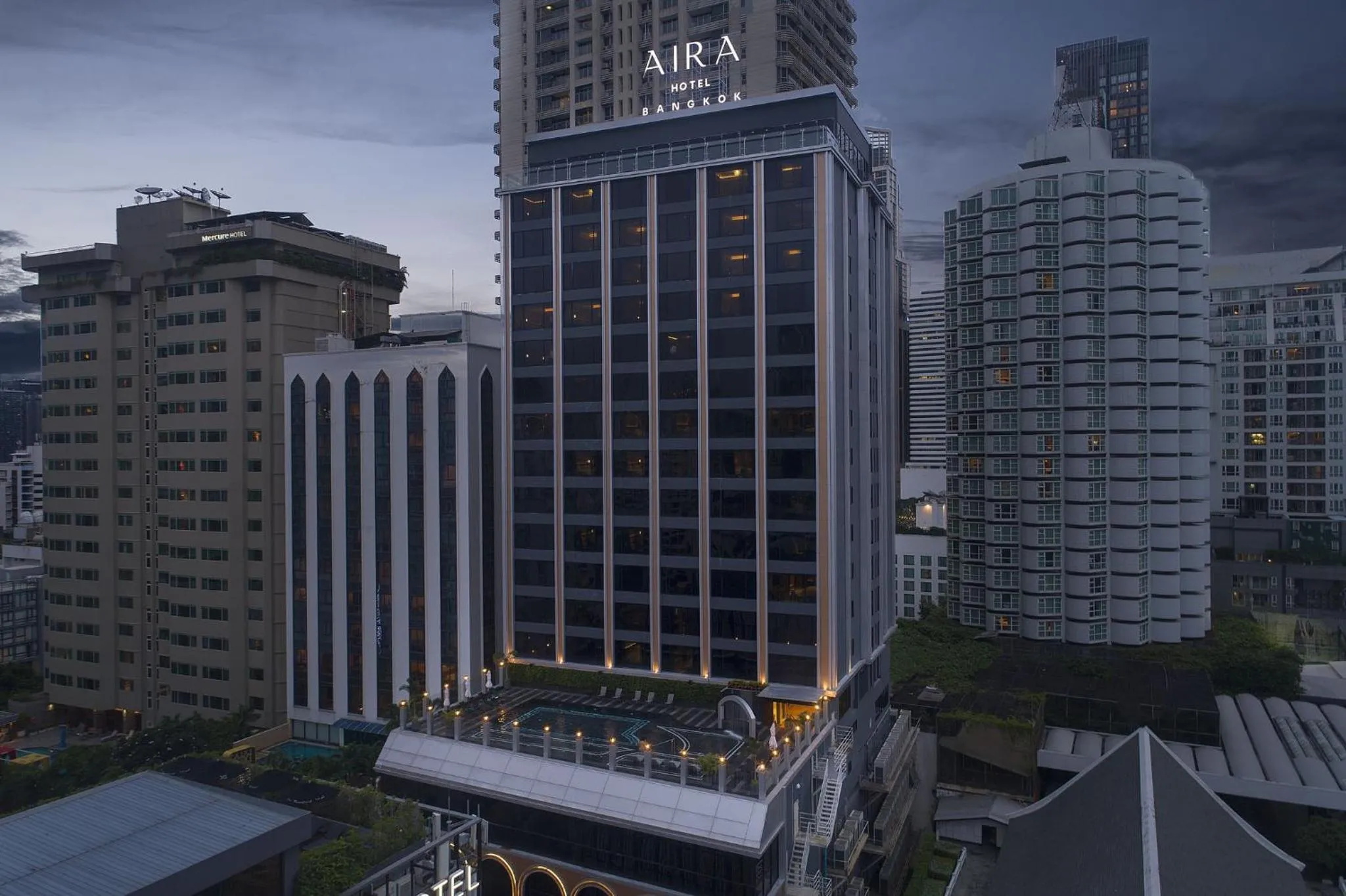 Property building in Aira Hotel Bangkok Sukhumvit 11