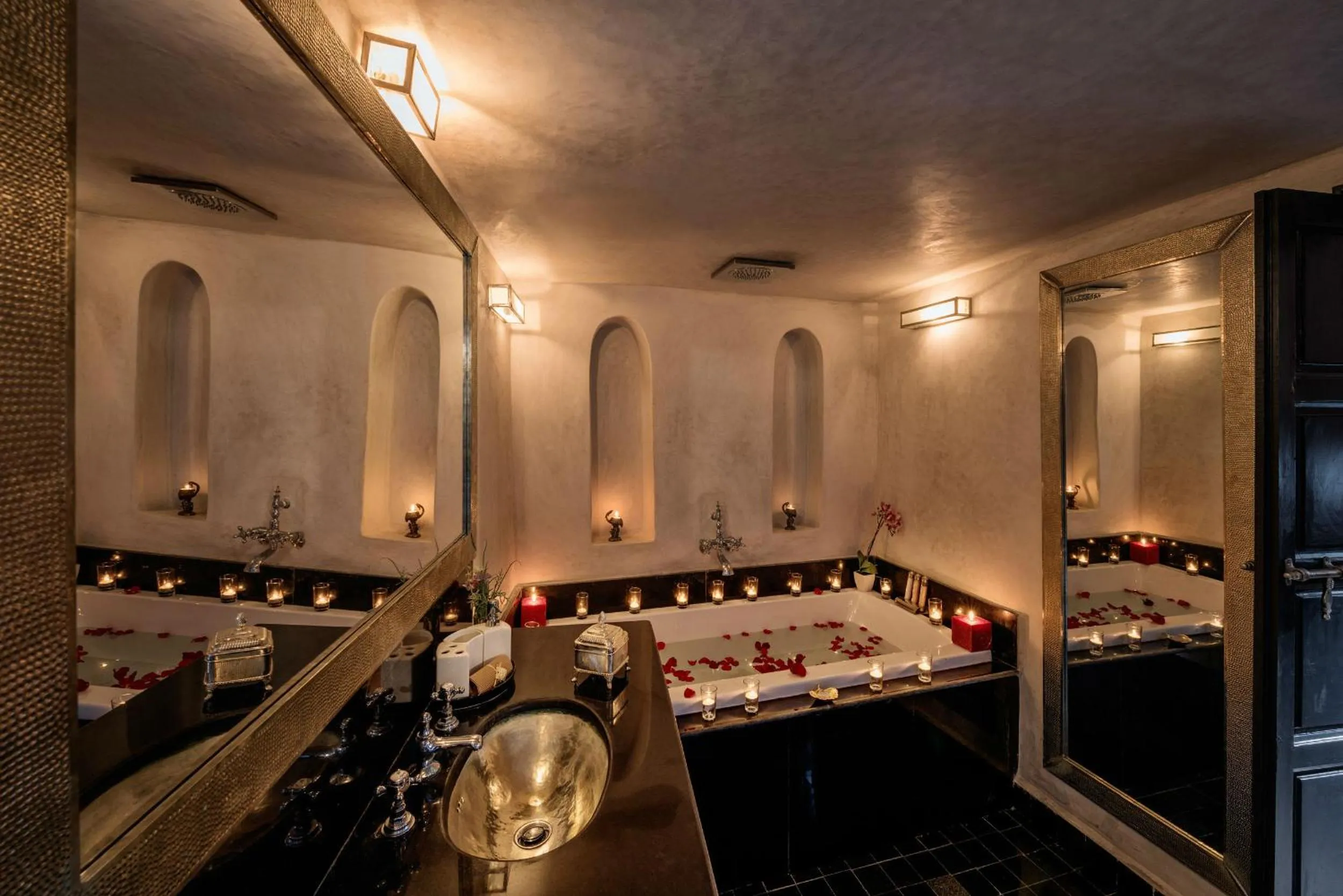 Bathroom in Riad Star by Marrakech Riad