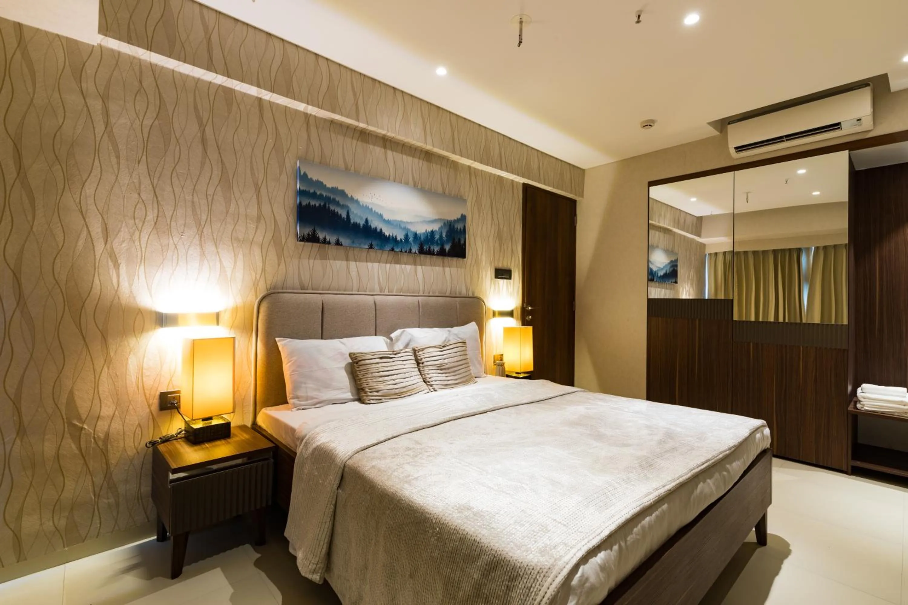 Bedroom, Bed in AR Suites Jewels Royale - Koregaon Park NX