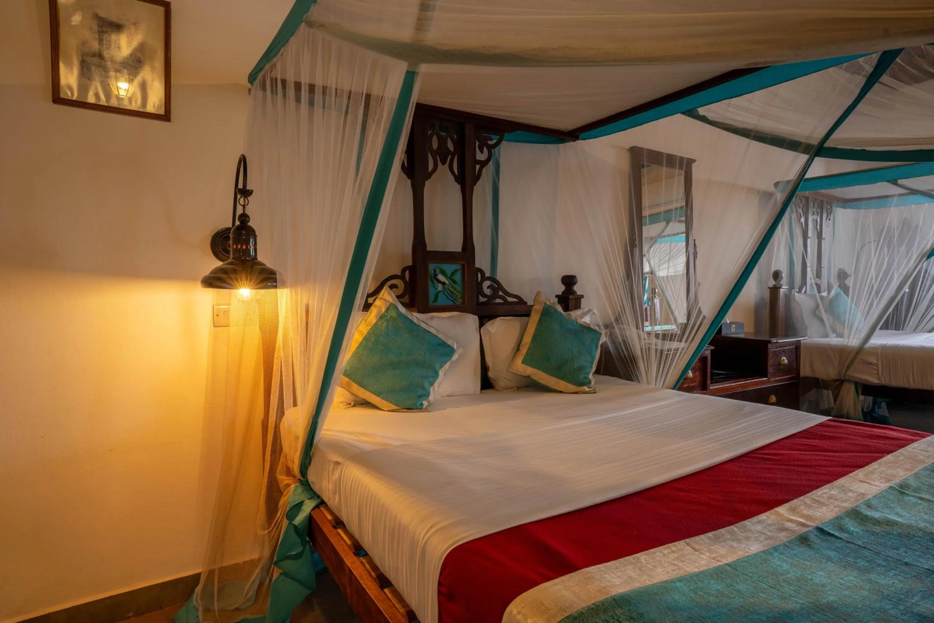 Bed in Dhow Palace Hotel