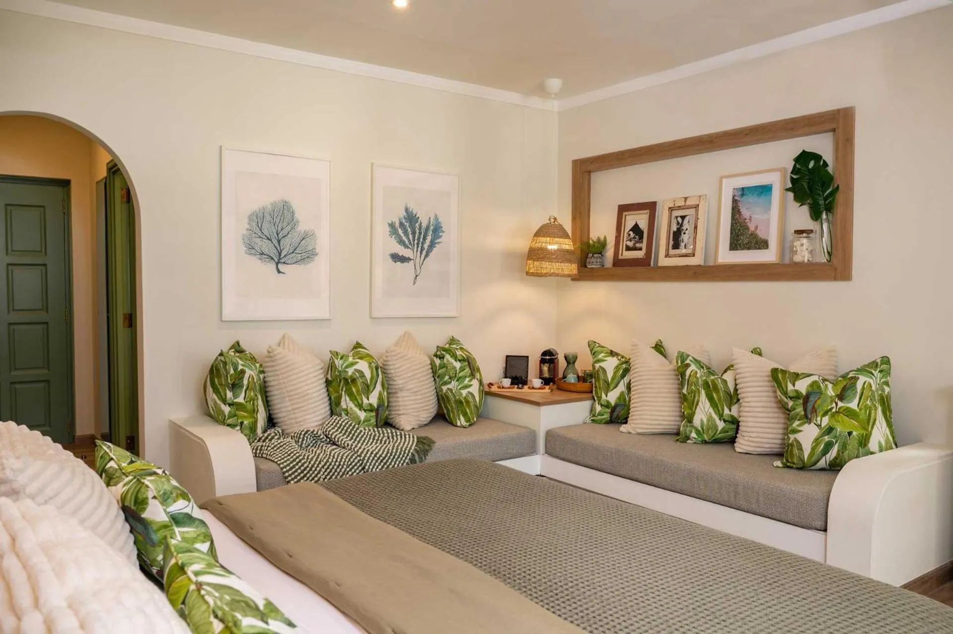 Bed in Indian Ocean Lodge