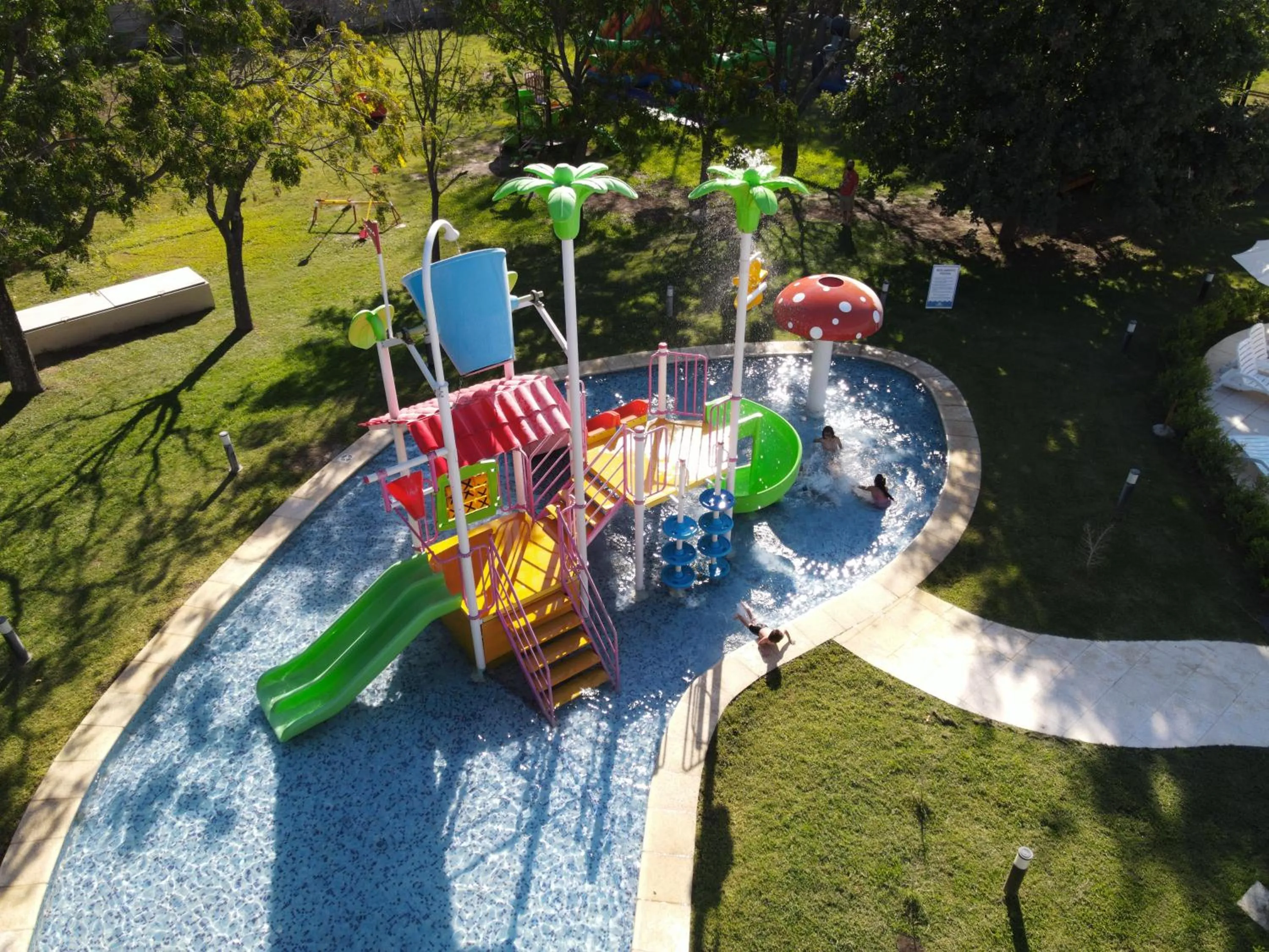 Aqua park in Days Inn Zarate