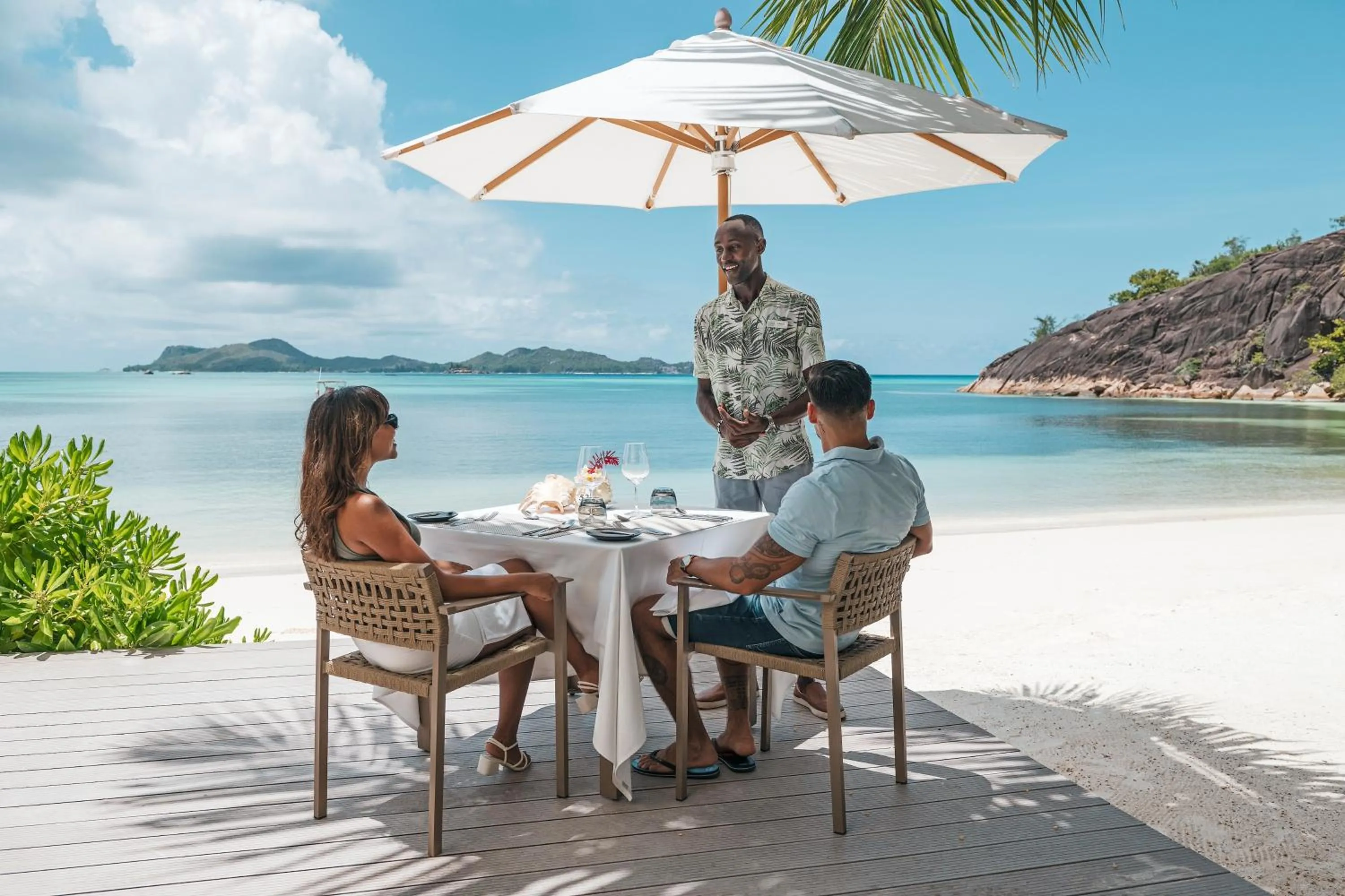 Restaurant/places to eat in Hotel L'Archipel