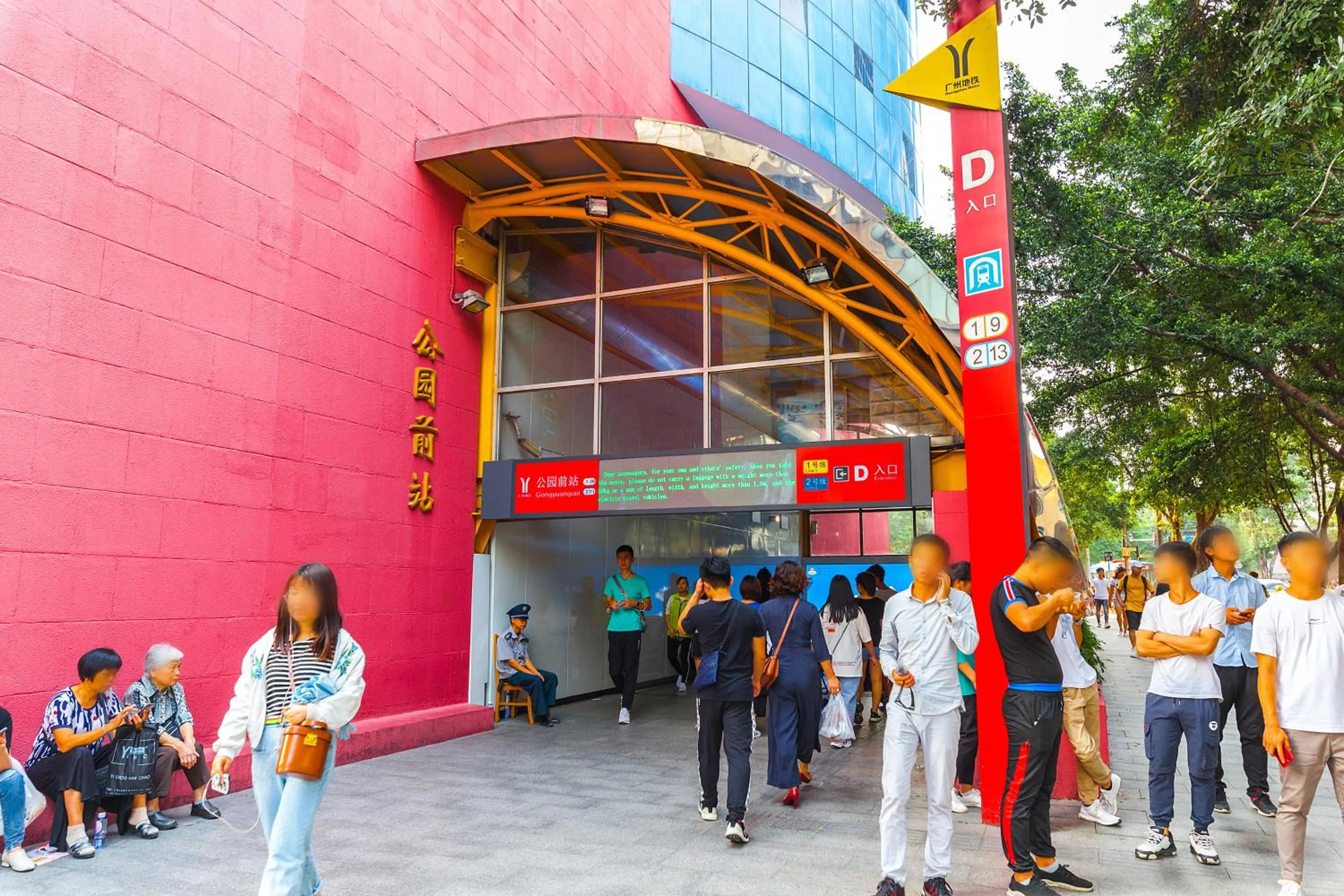 Grand Continental Apartment