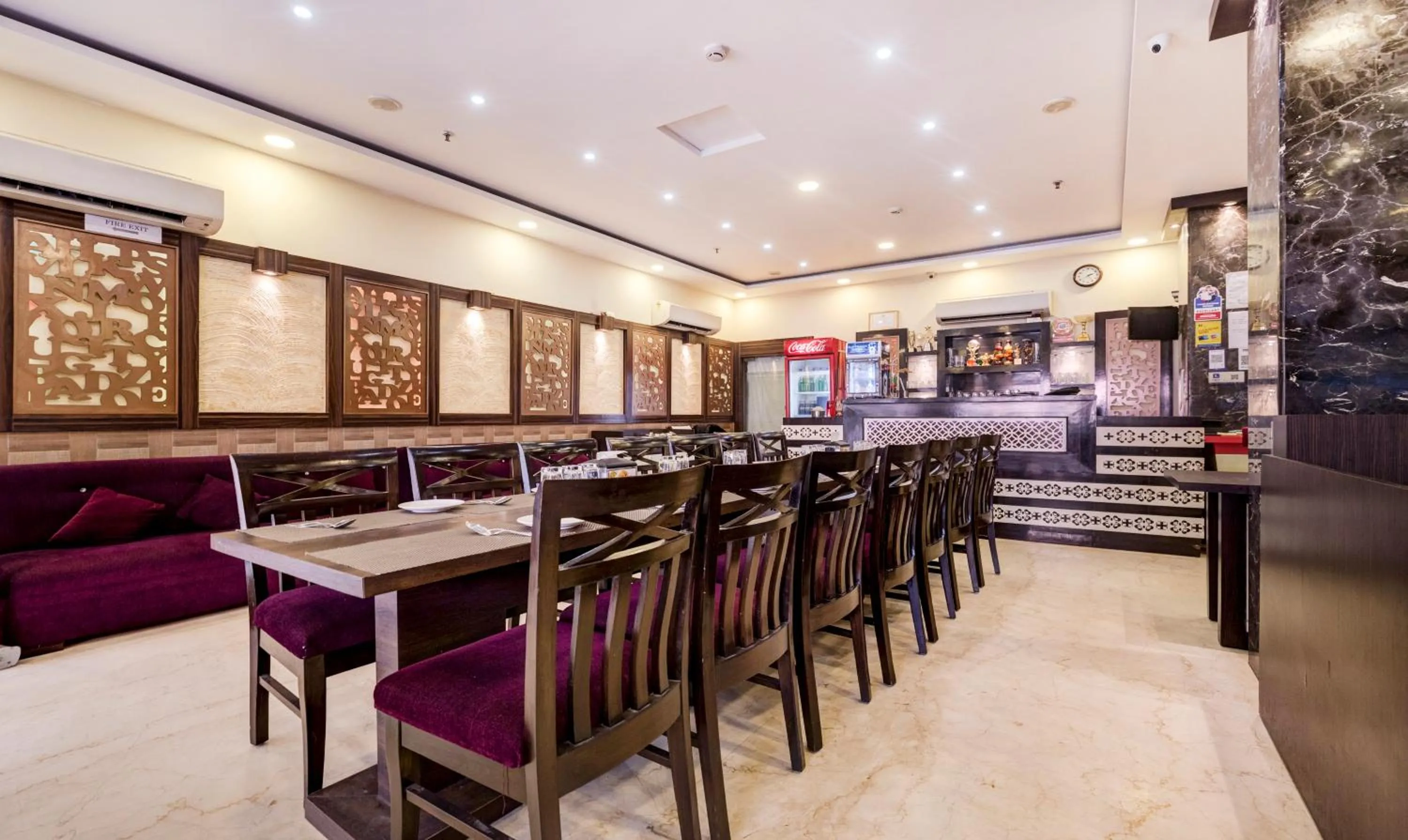 Restaurant/places to eat in Treebo Pawan Putra, Kankurgachi