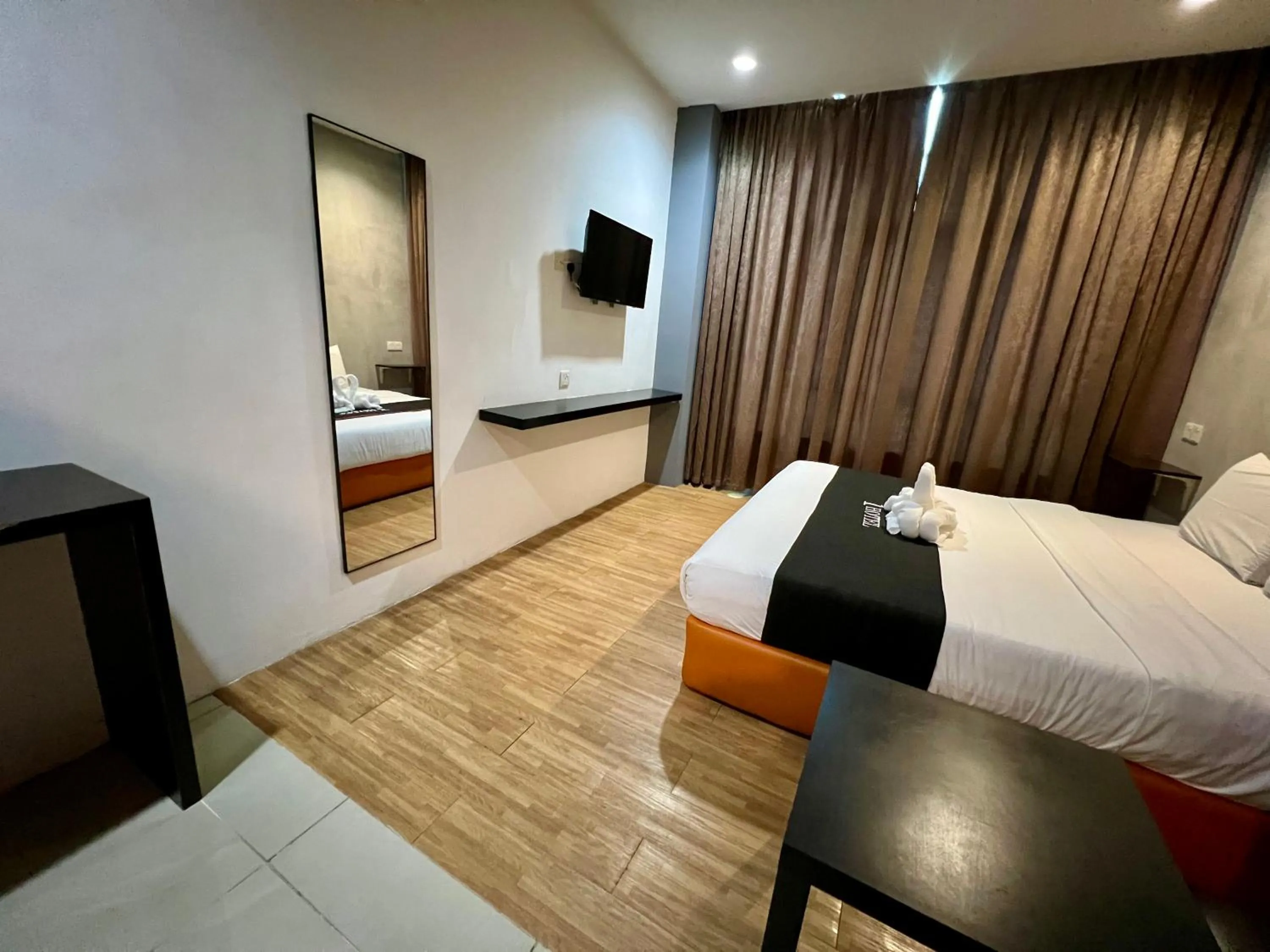 Bed in 1 Hotel Taman Connaught