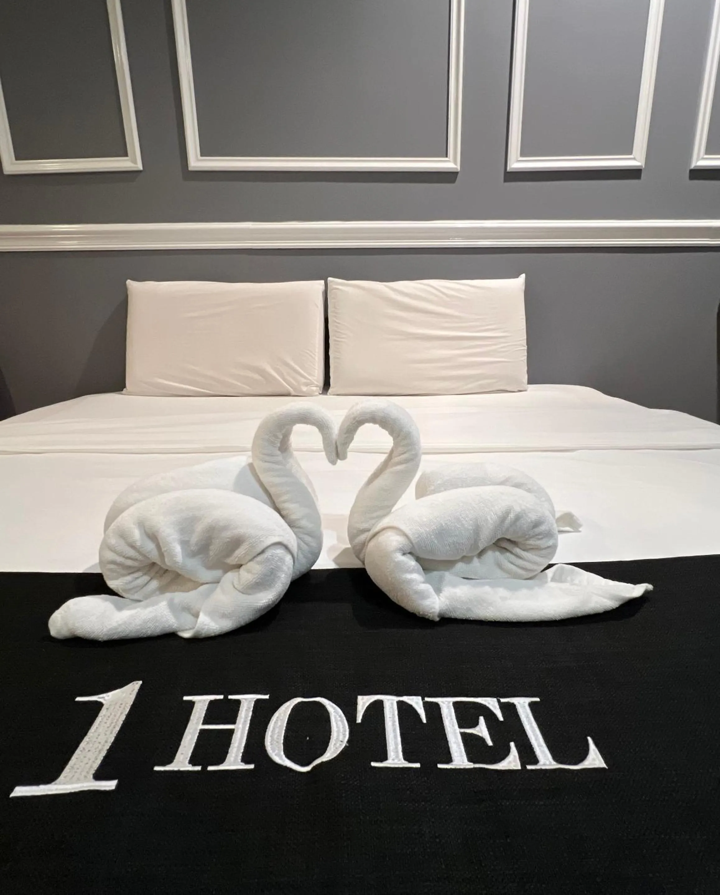 Bed in 1 Hotel Taman Connaught