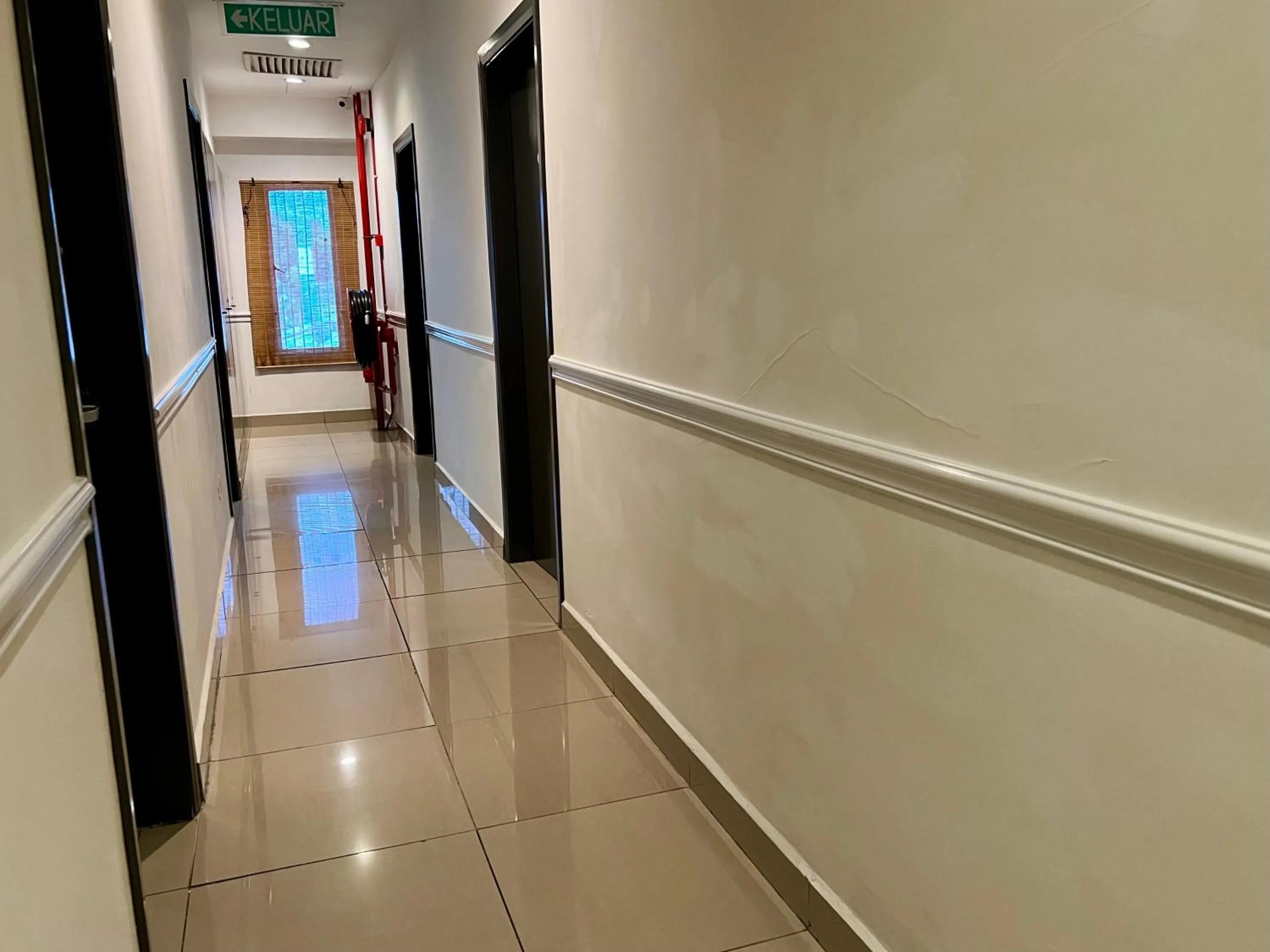 1 Hotel Taman Connaught