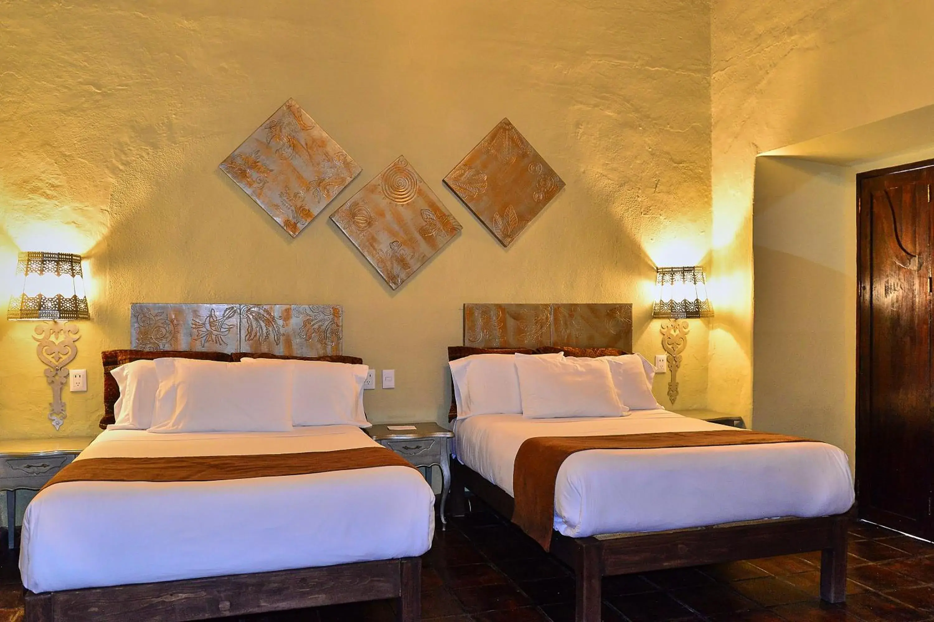 Deluxe Double Room with Two Double Beds in Hotel Mesones 49 Deluxe Double Room with Two Double Beds in Hotel Mesones 49