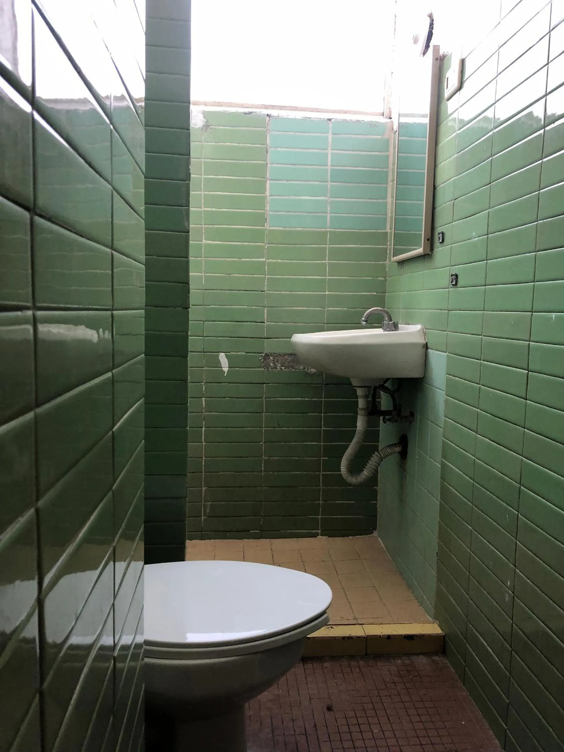 Bathroom in Hotel Regis