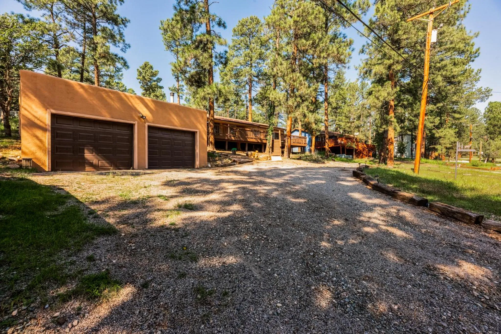 Property building in Elks Landing