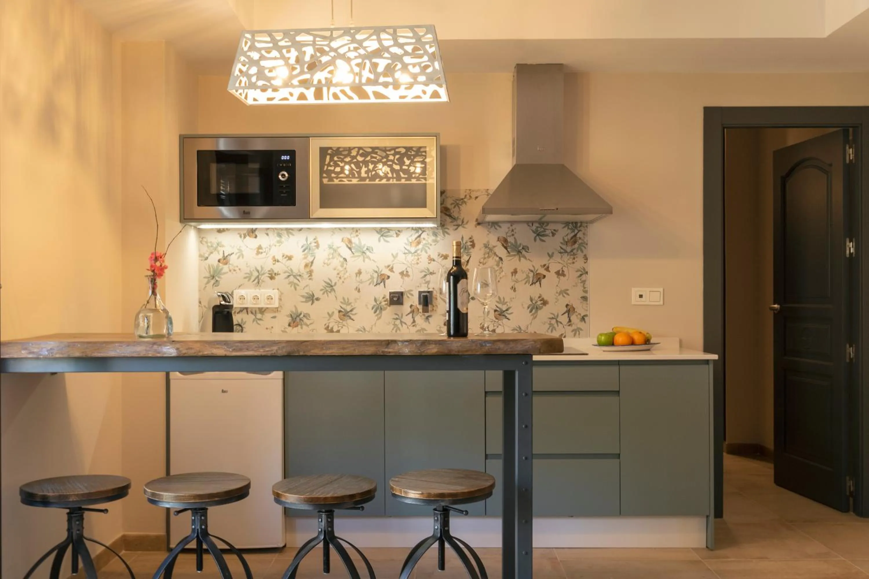 Kitchen or kitchenette in Palacete 1620, Premium Suites, Only adults