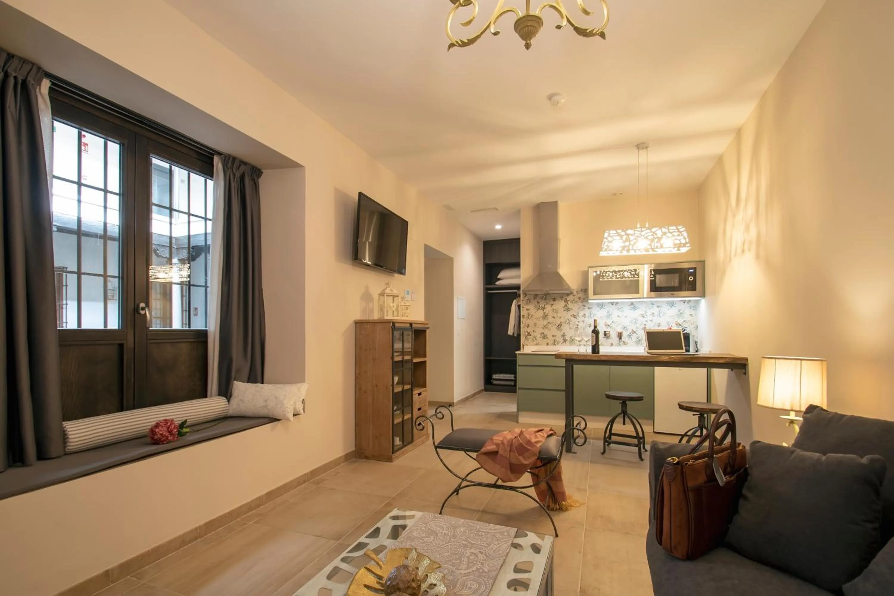 Photo of the whole room in Palacete 1620, Premium Suites, Only adults