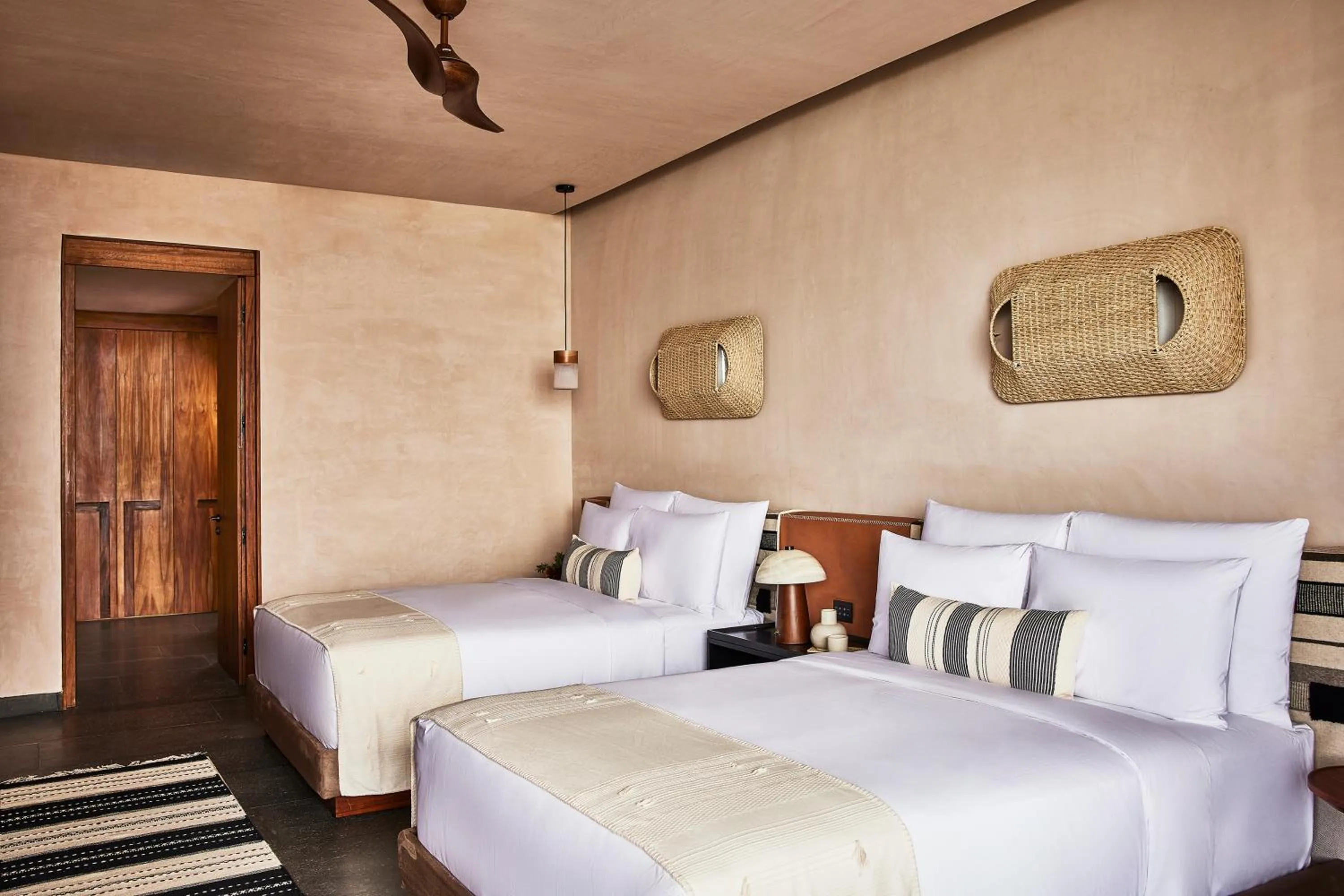 Bed in Etéreo, Auberge Collection