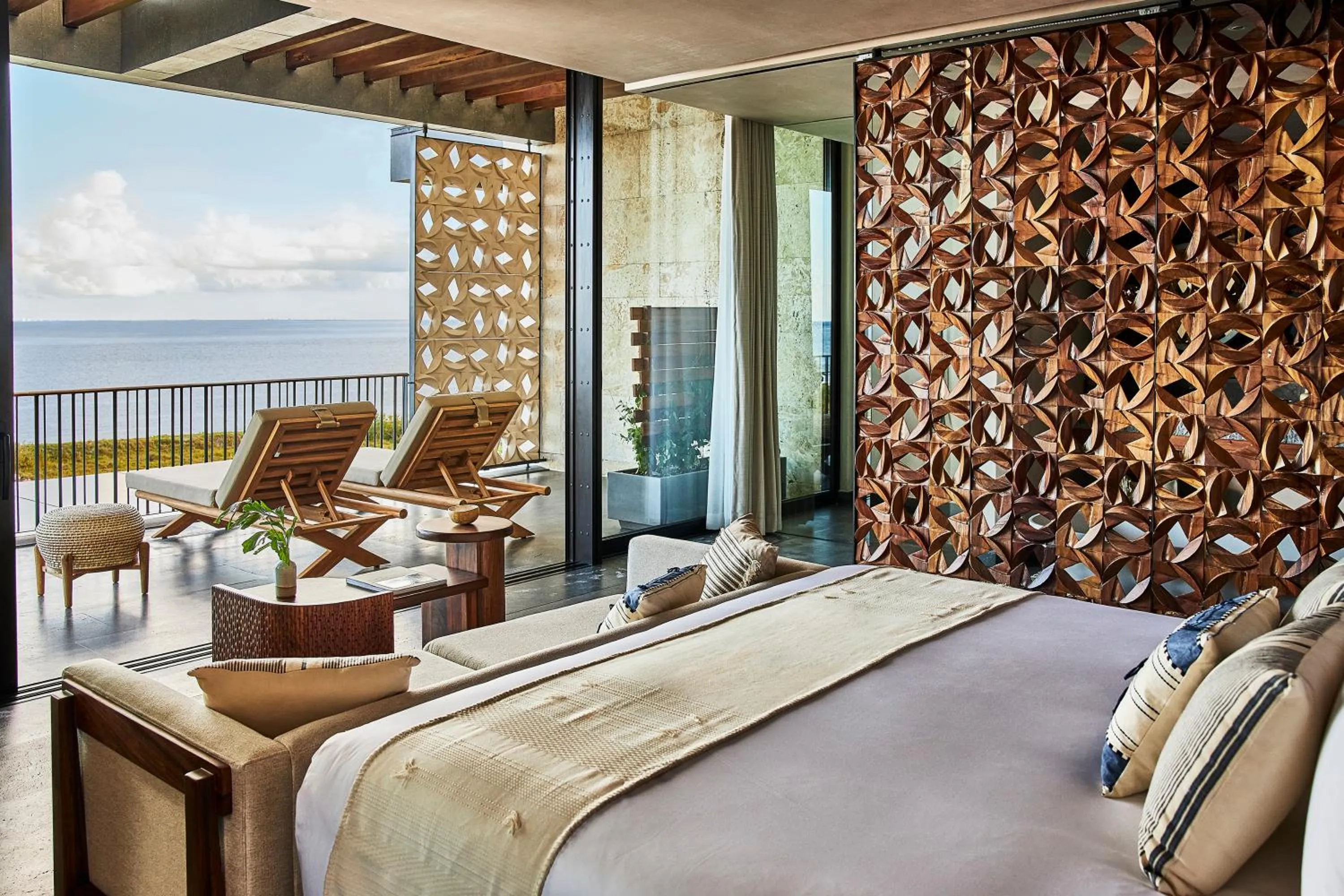 Bed in Etéreo, Auberge Collection