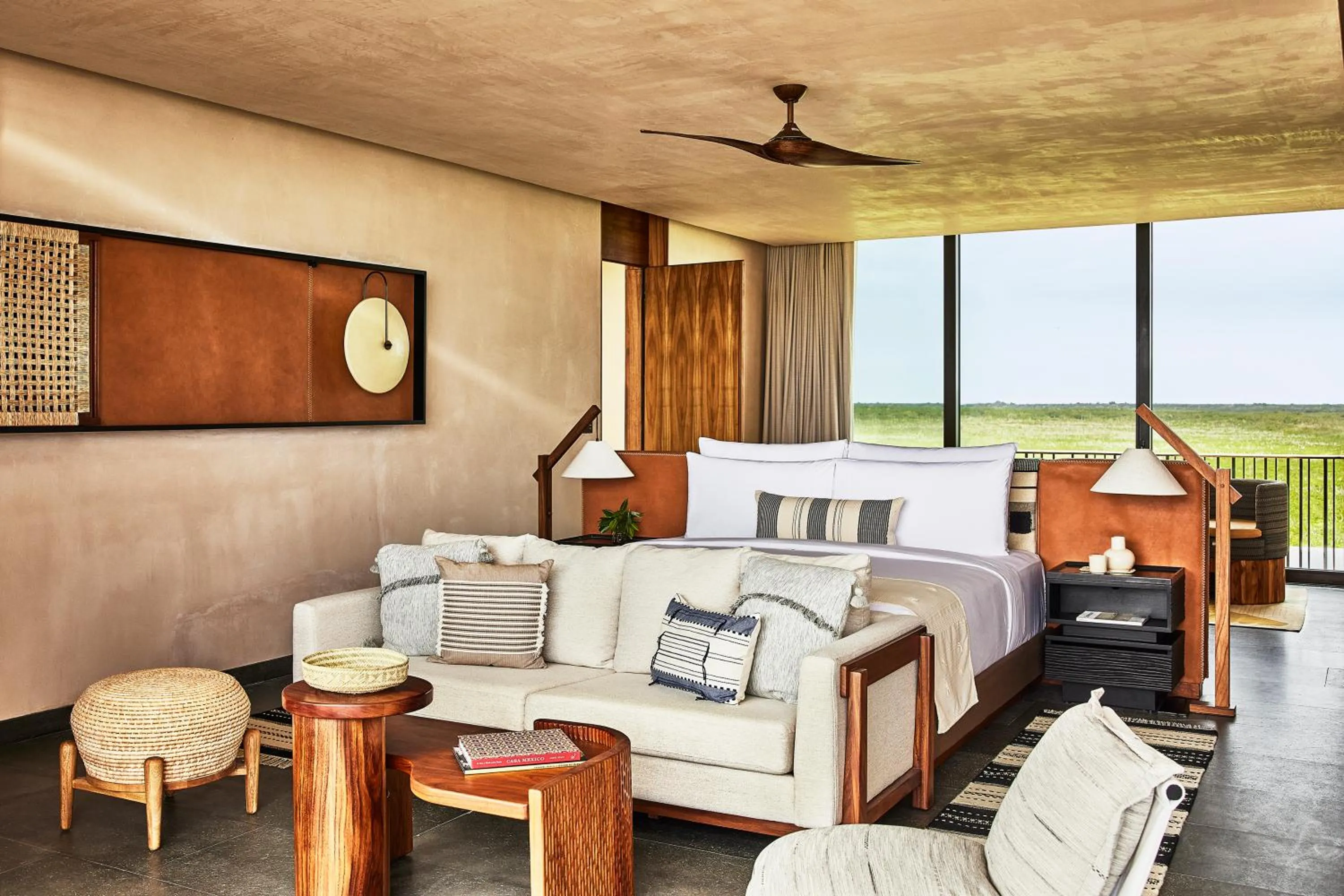 Bed in Etéreo, Auberge Collection