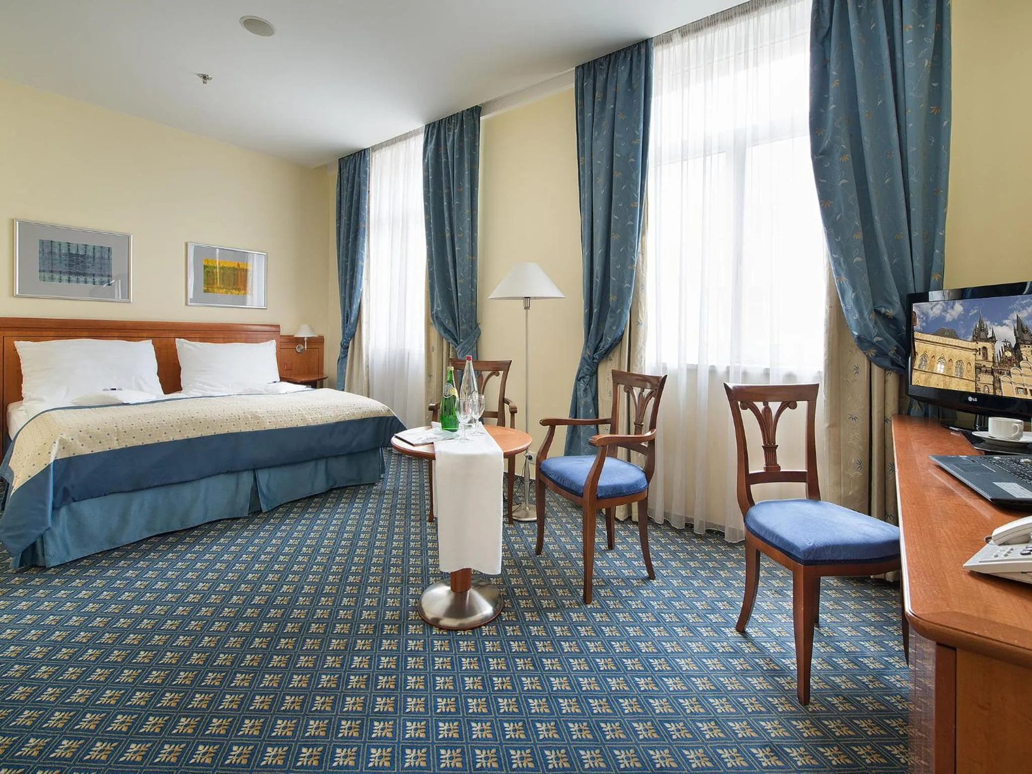 Photo of the whole room, Bed in Ramada Prague City Centre