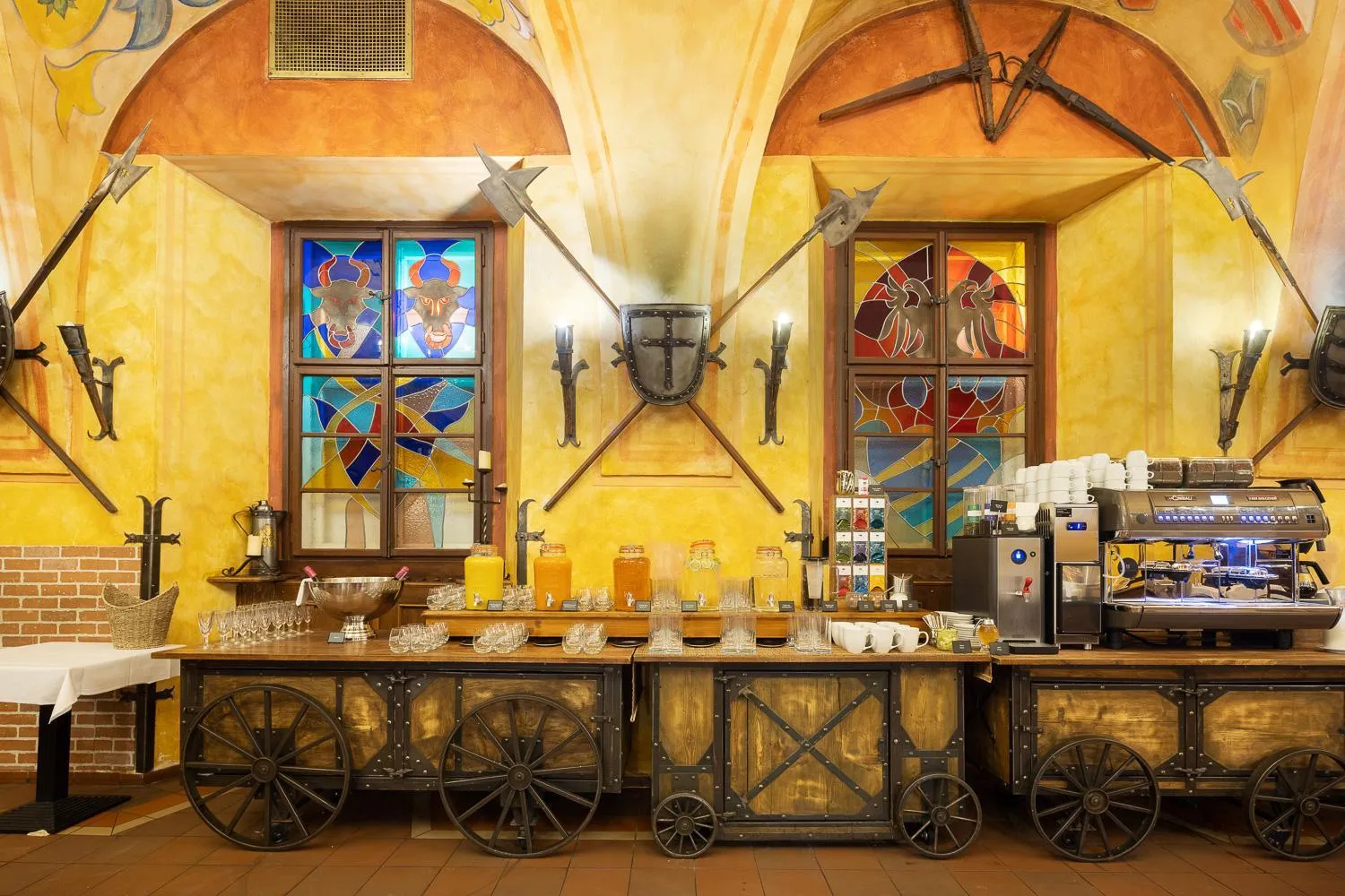 Breakfast in Pytloun Old Armoury Hotel Prague, Stará Zbrojnice