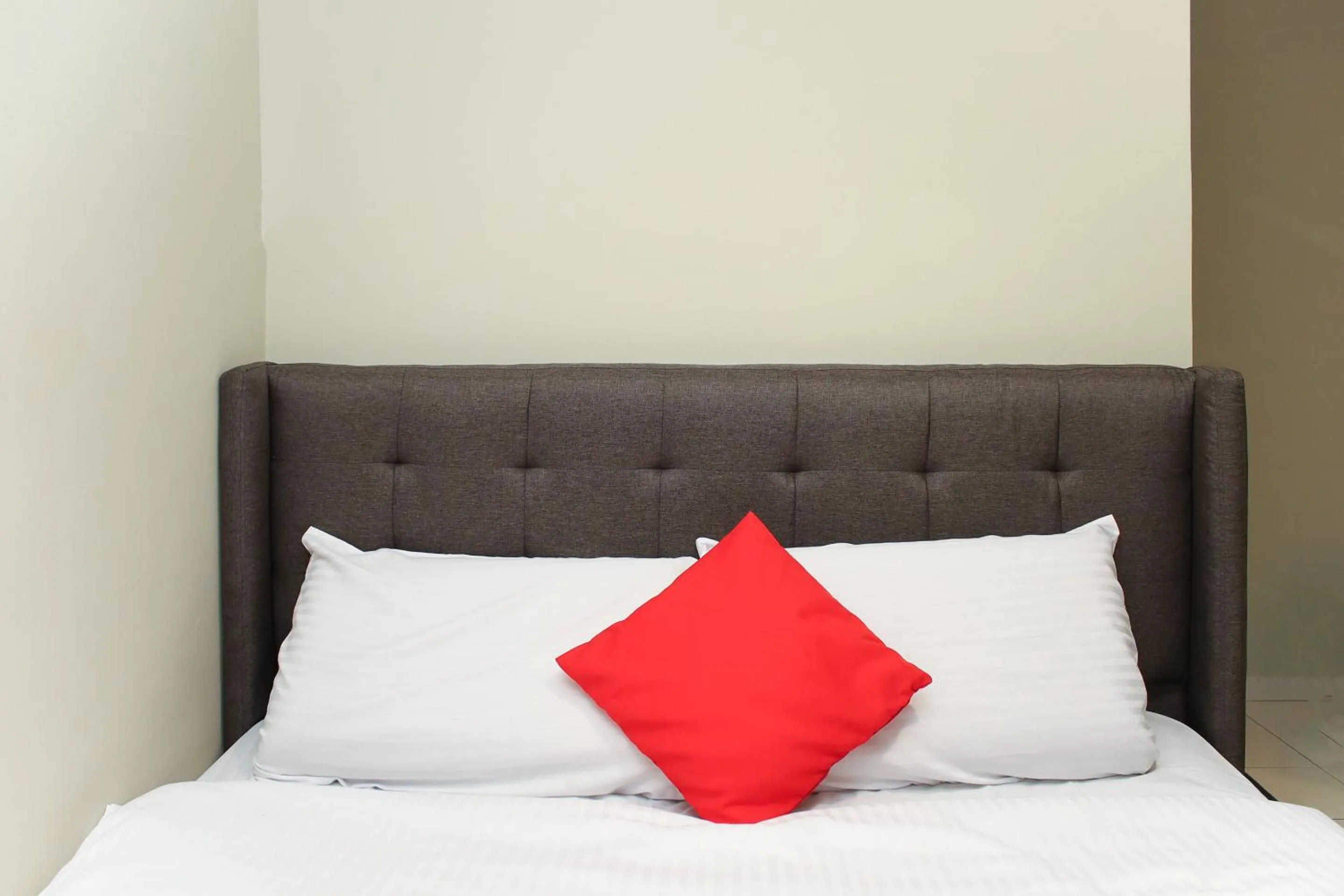 Bedroom in Hotel O Prima Saujana Budget Hotel