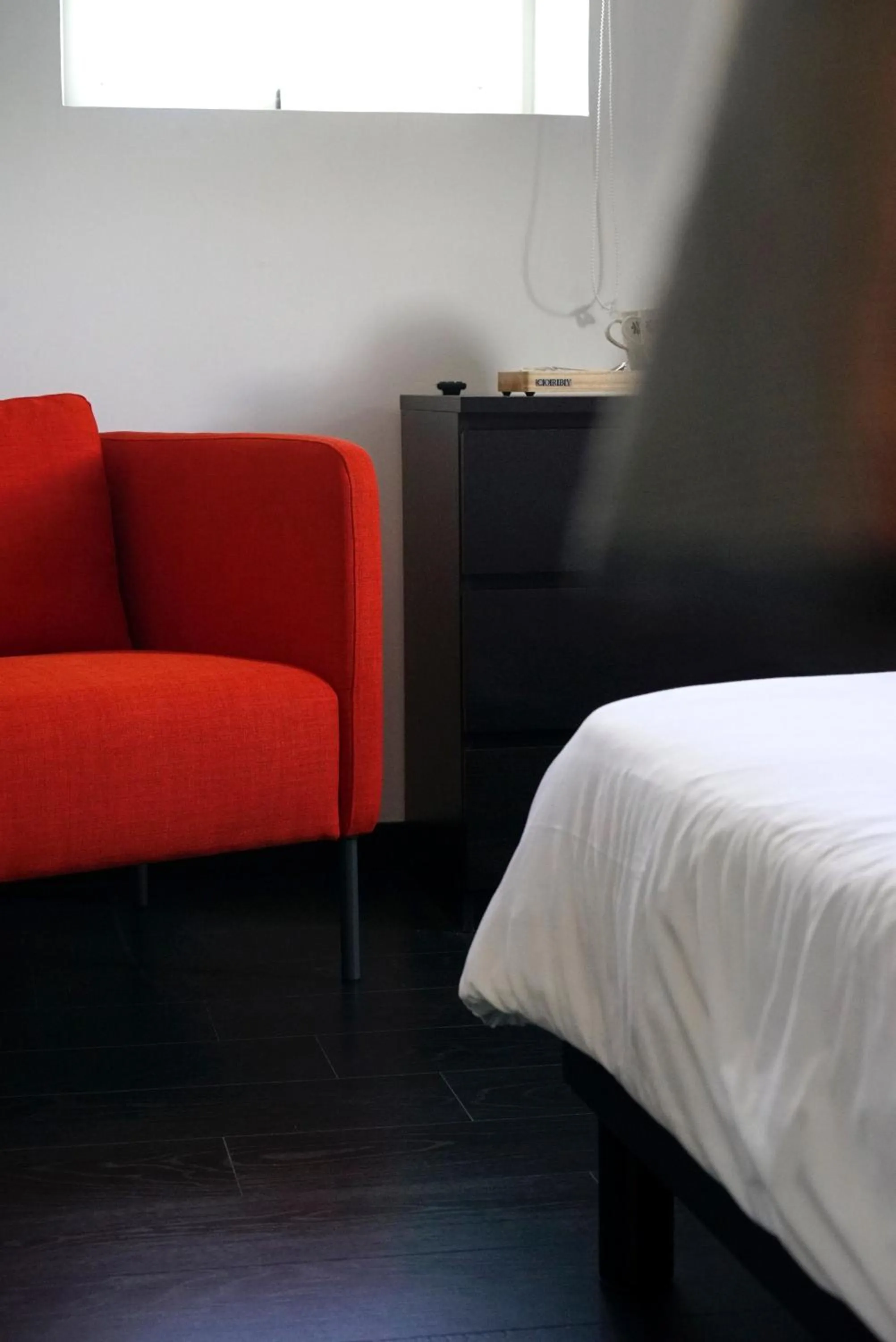 Living room, Bed in La Villa des Sables