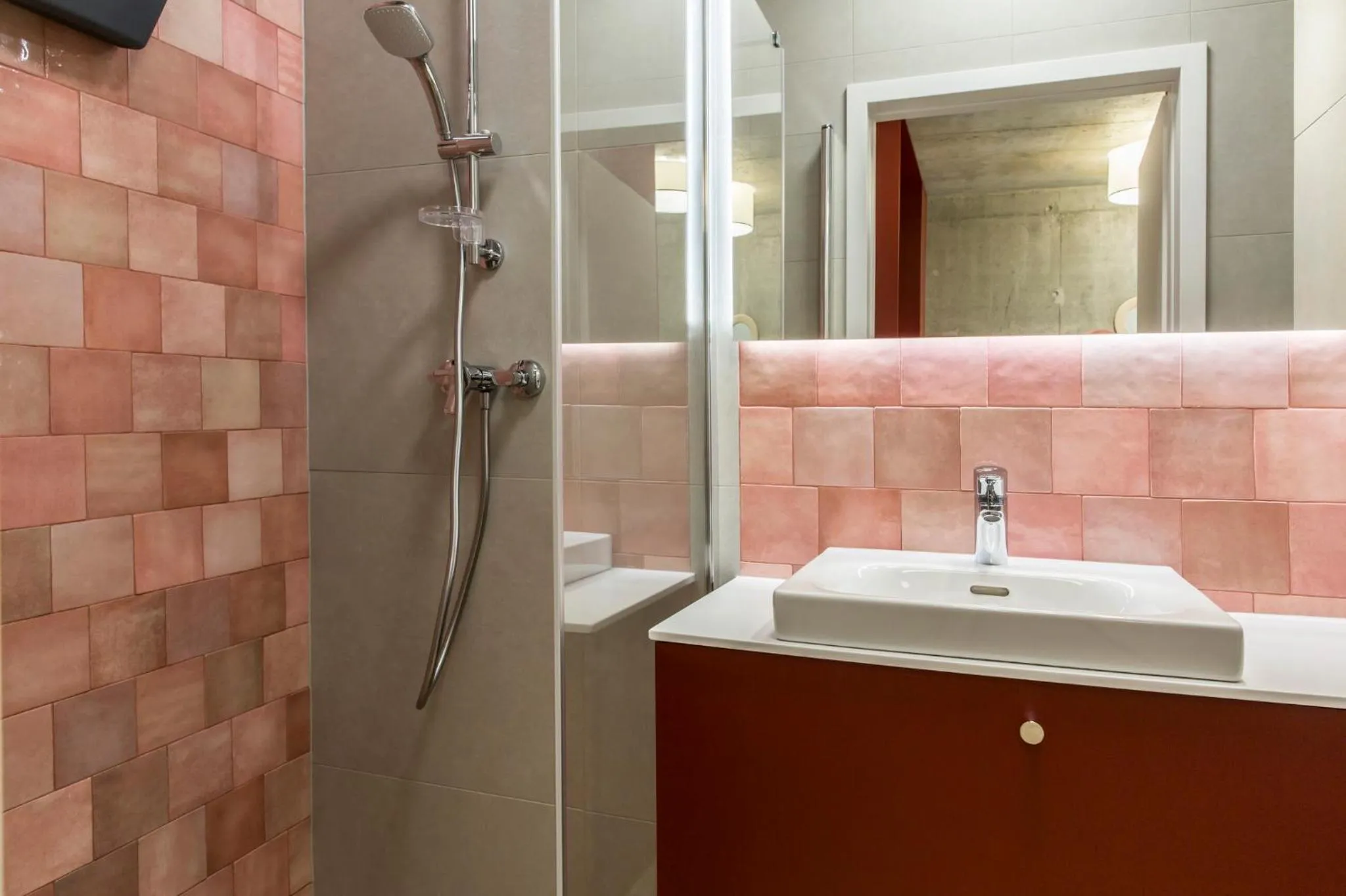 Shower in Piedmont House